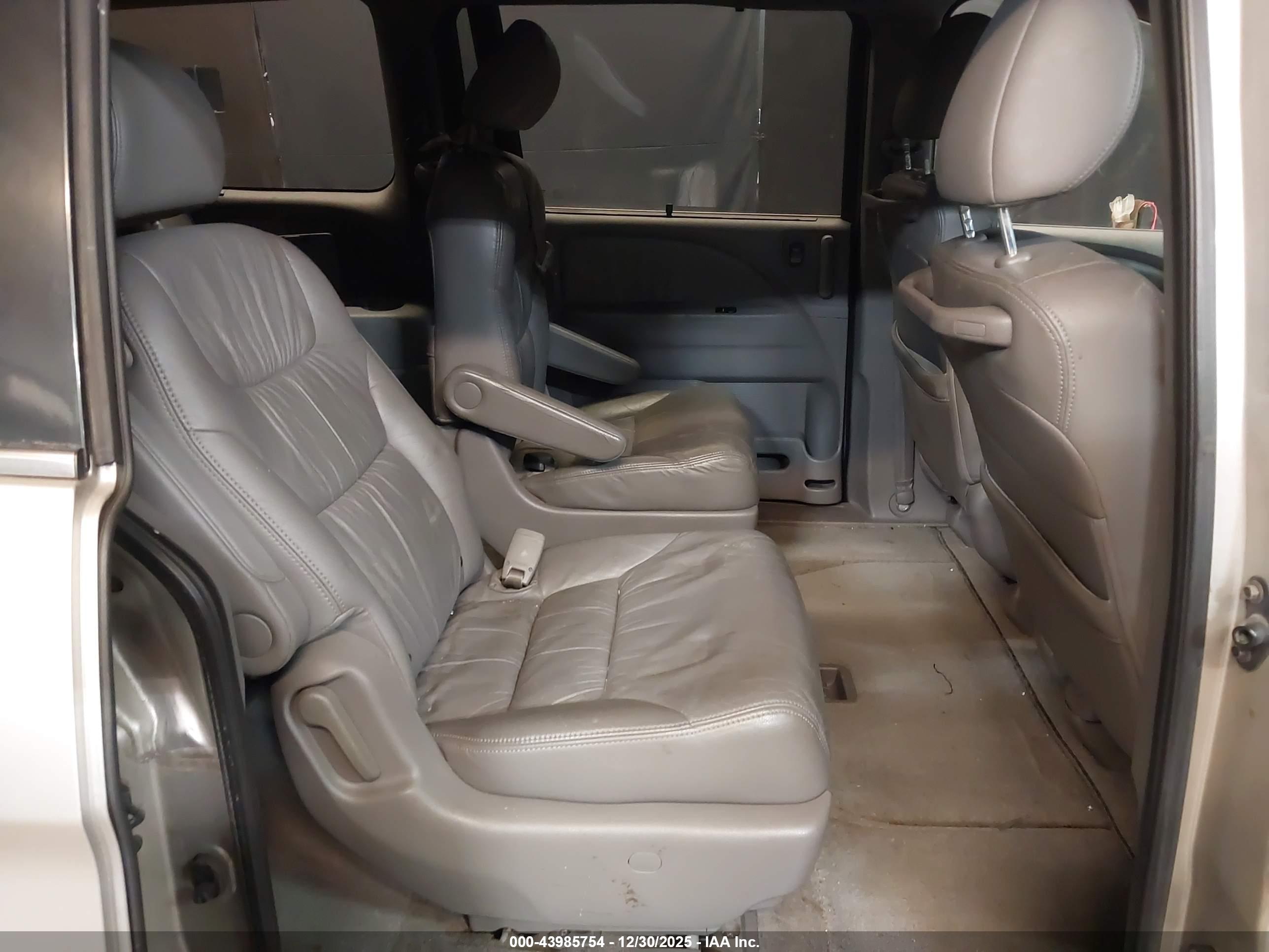 HONDA ODYSSEY image 8