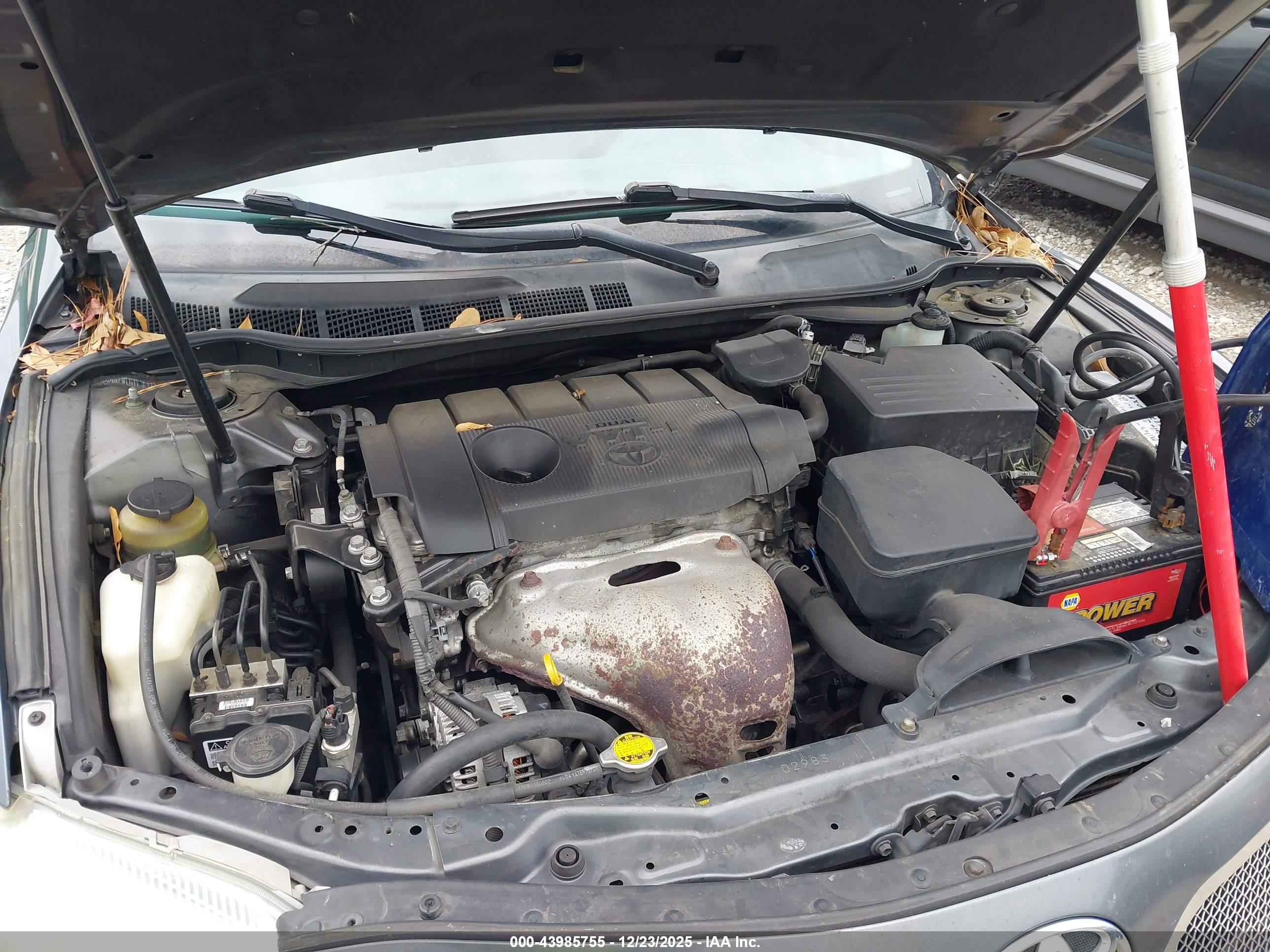 TOYOTA CAMRY image 10