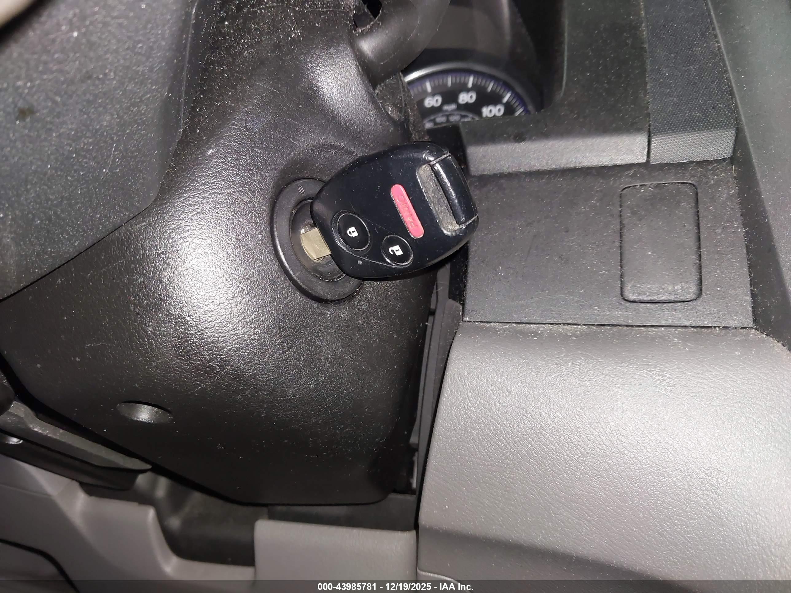 HONDA CR-V image 11