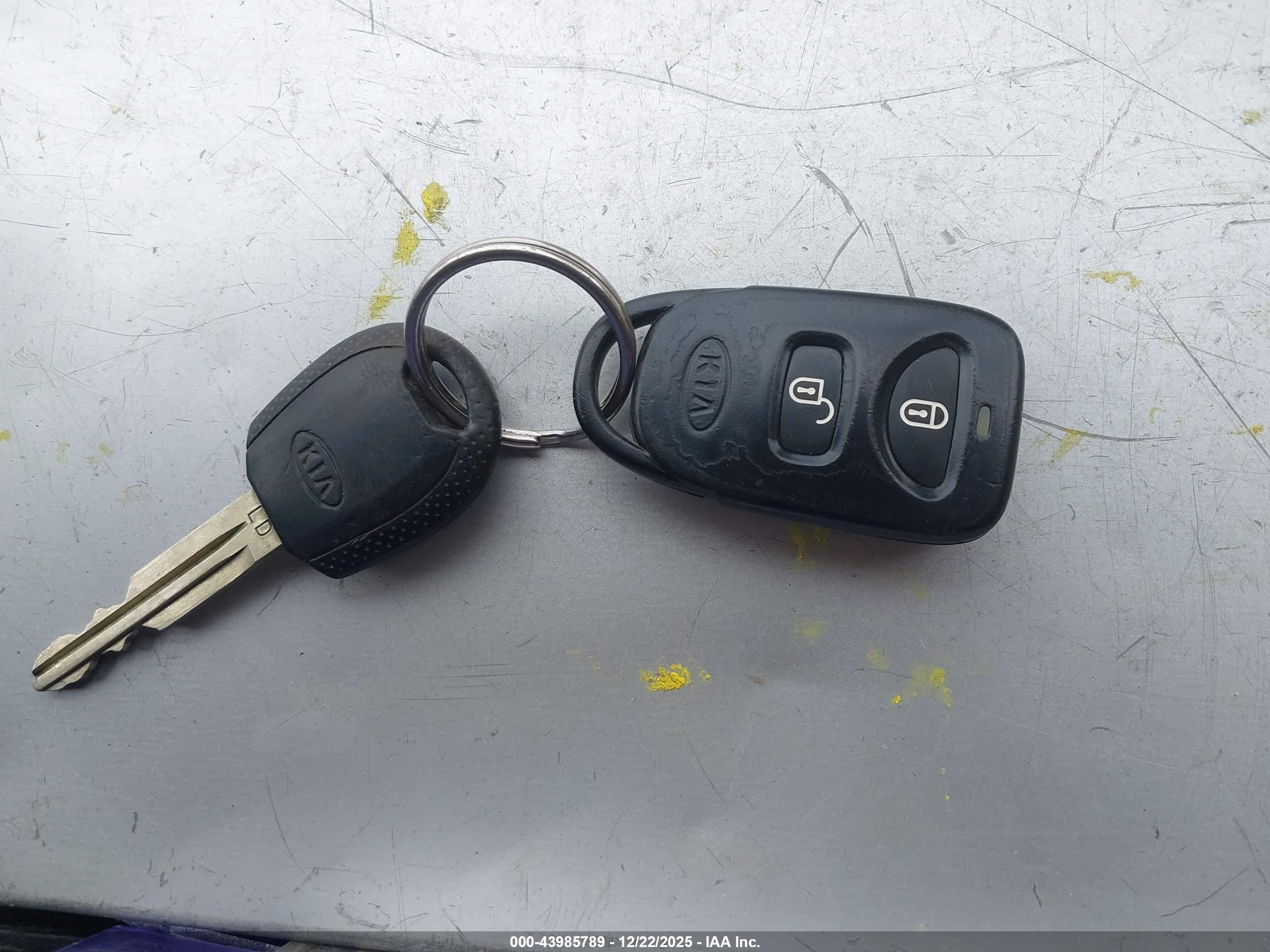 KIA SPORTAGE image 11