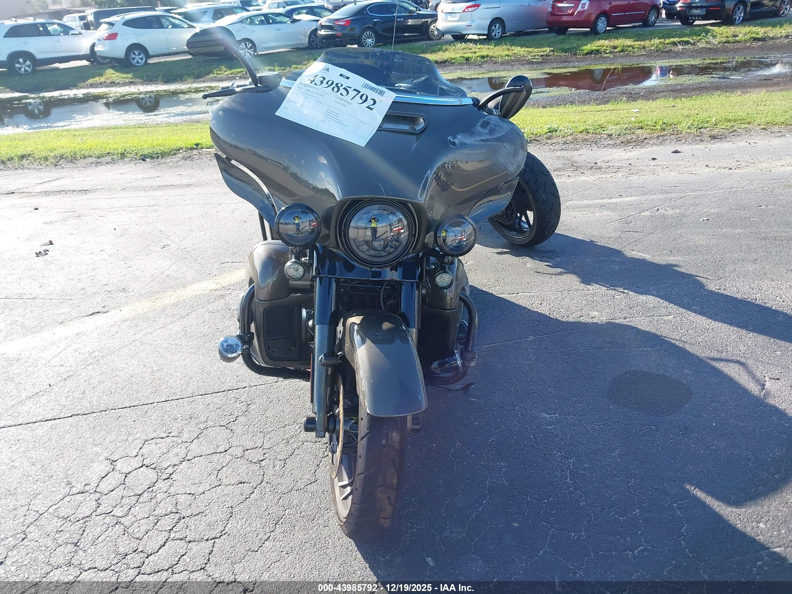 HARLEY-DAVIDSON FLHTKSE image 5