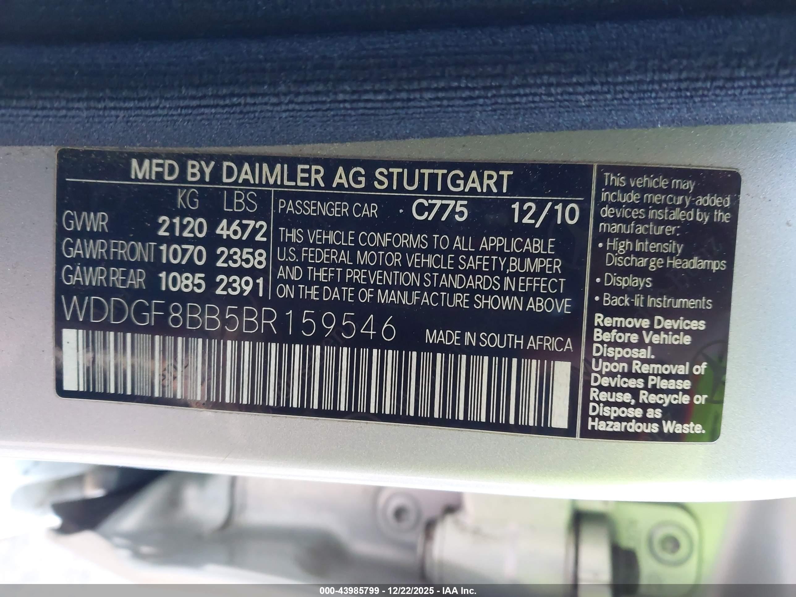 MERCEDES-BENZ C image 9