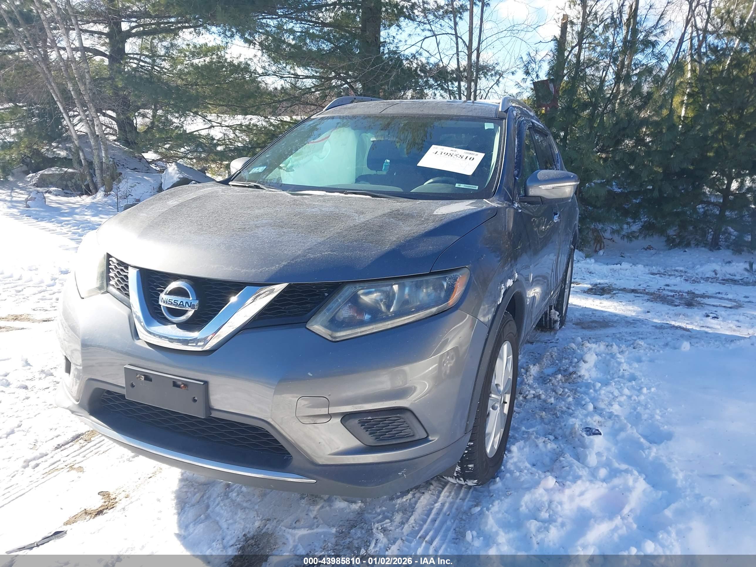 NISSAN ROGUE image 2