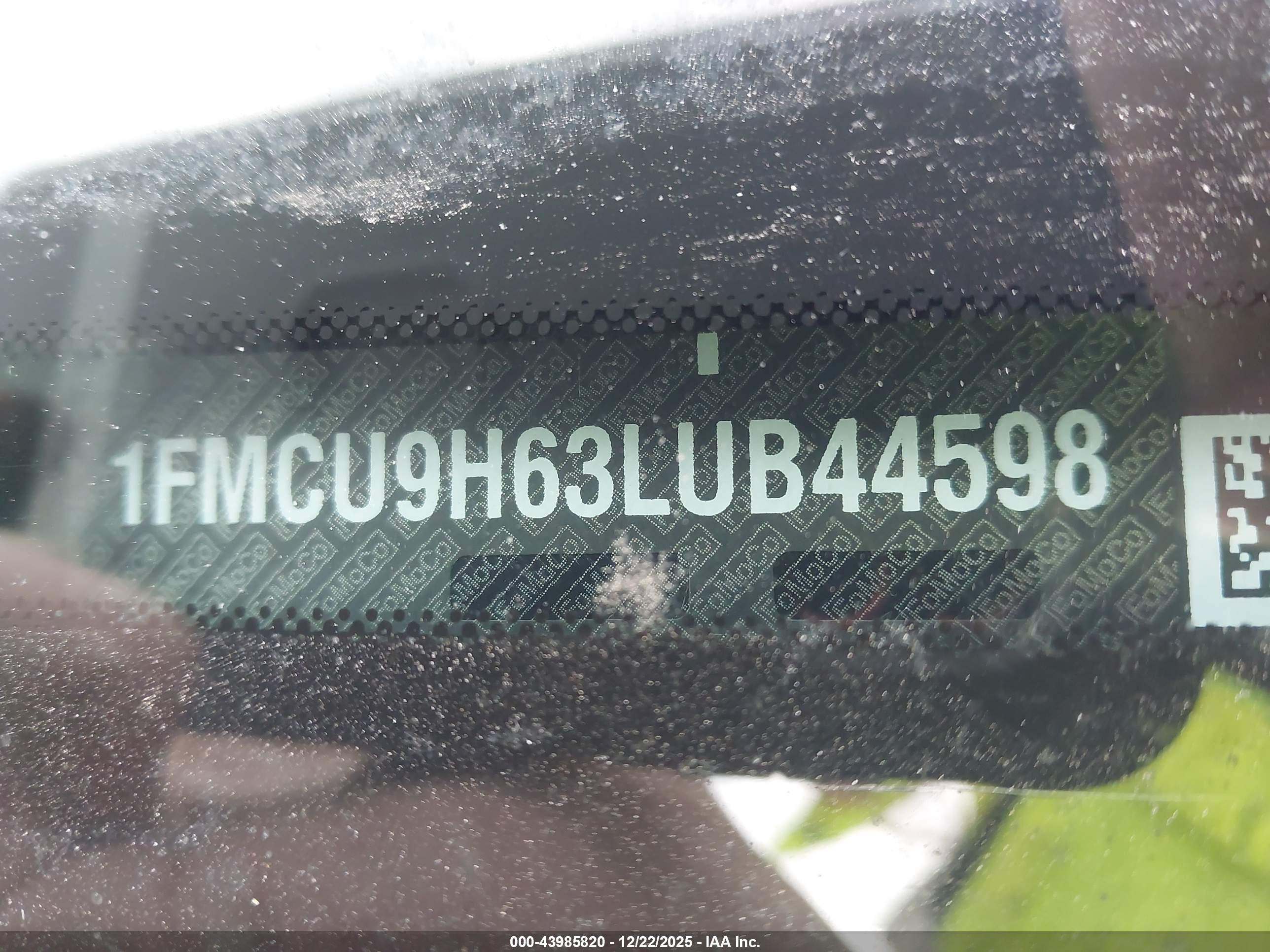 FORD ESCAPE image 9