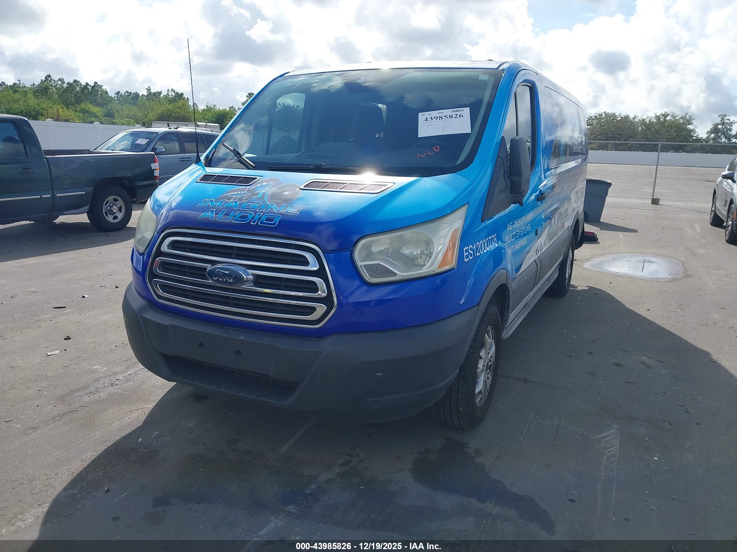 FORD TRANSIT-150 image 2