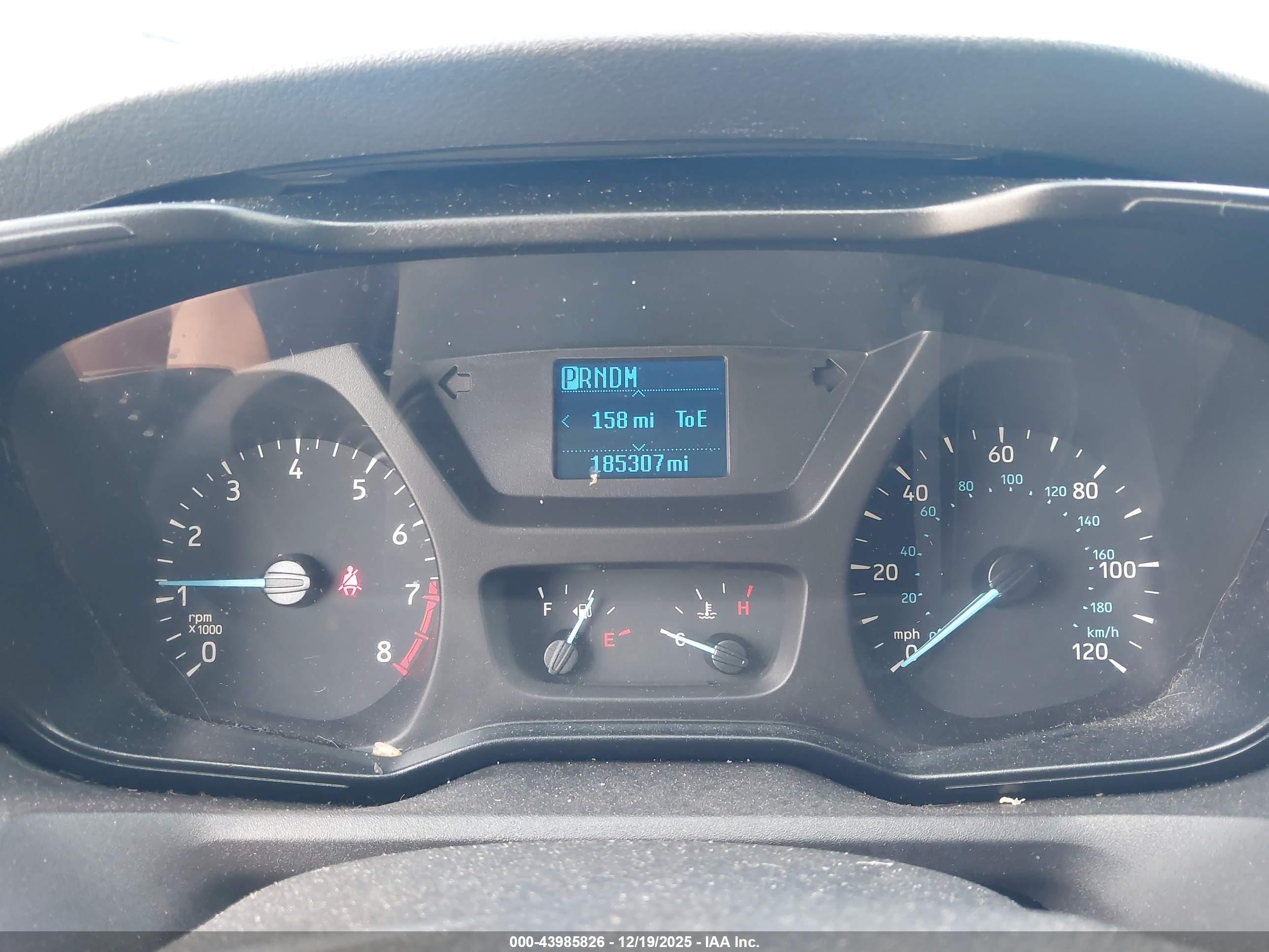 FORD TRANSIT-150 image 7