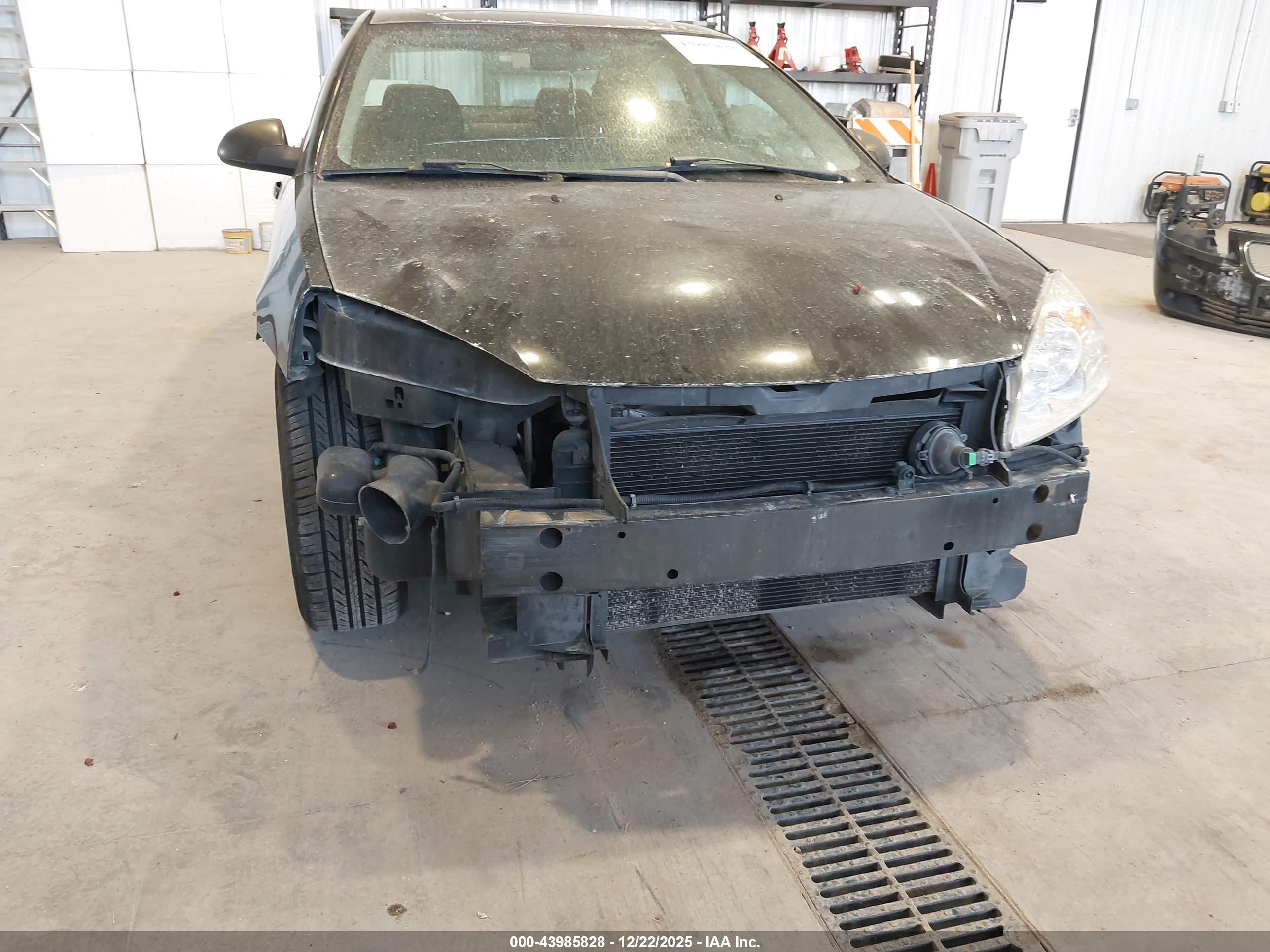 PONTIAC G6 image 6