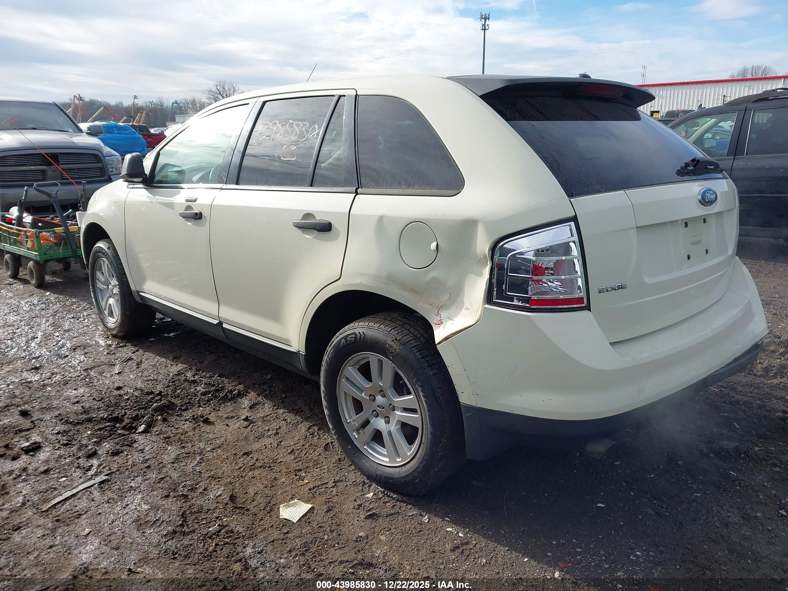 FORD EDGE image 3