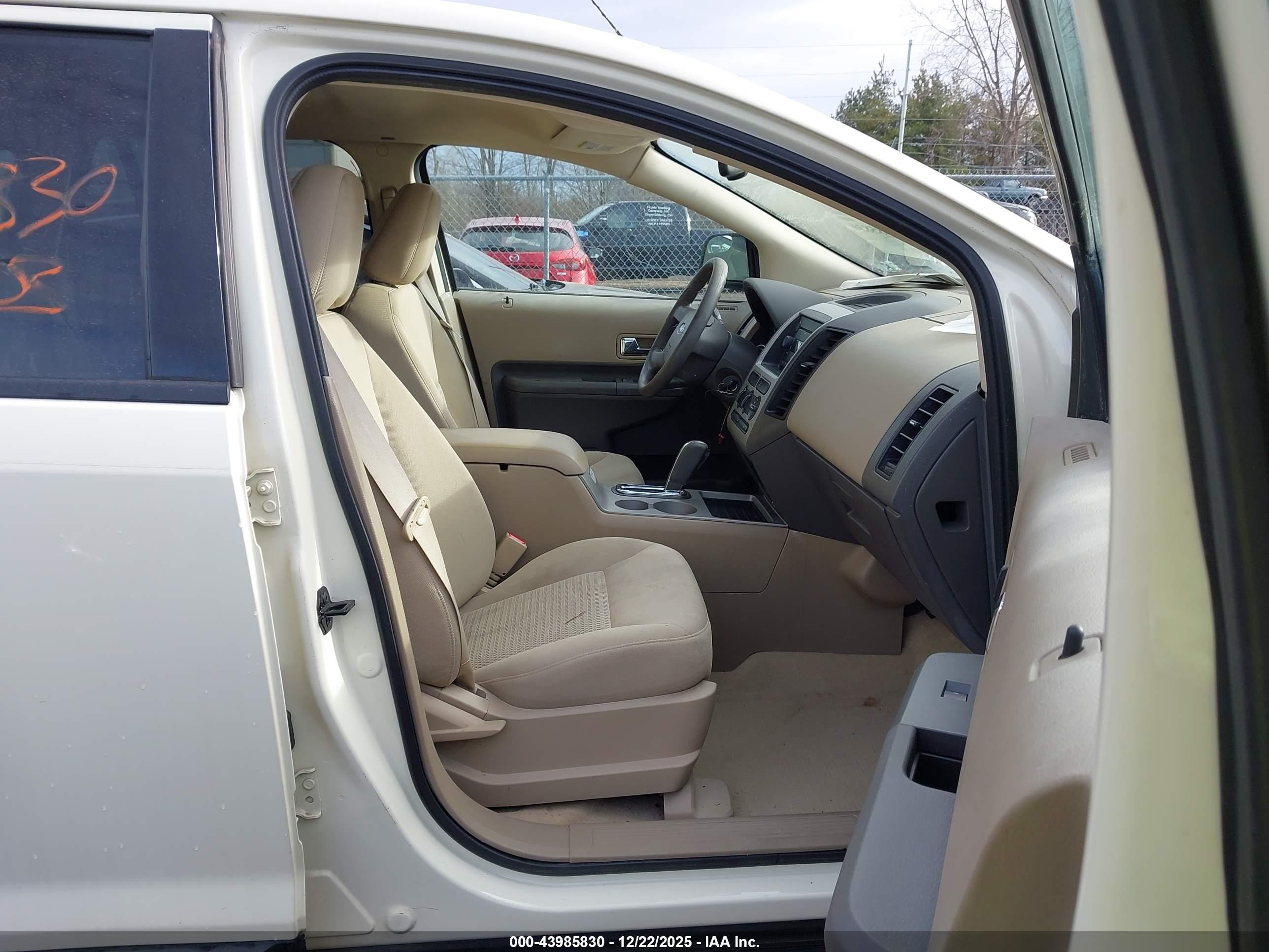 FORD EDGE image 5