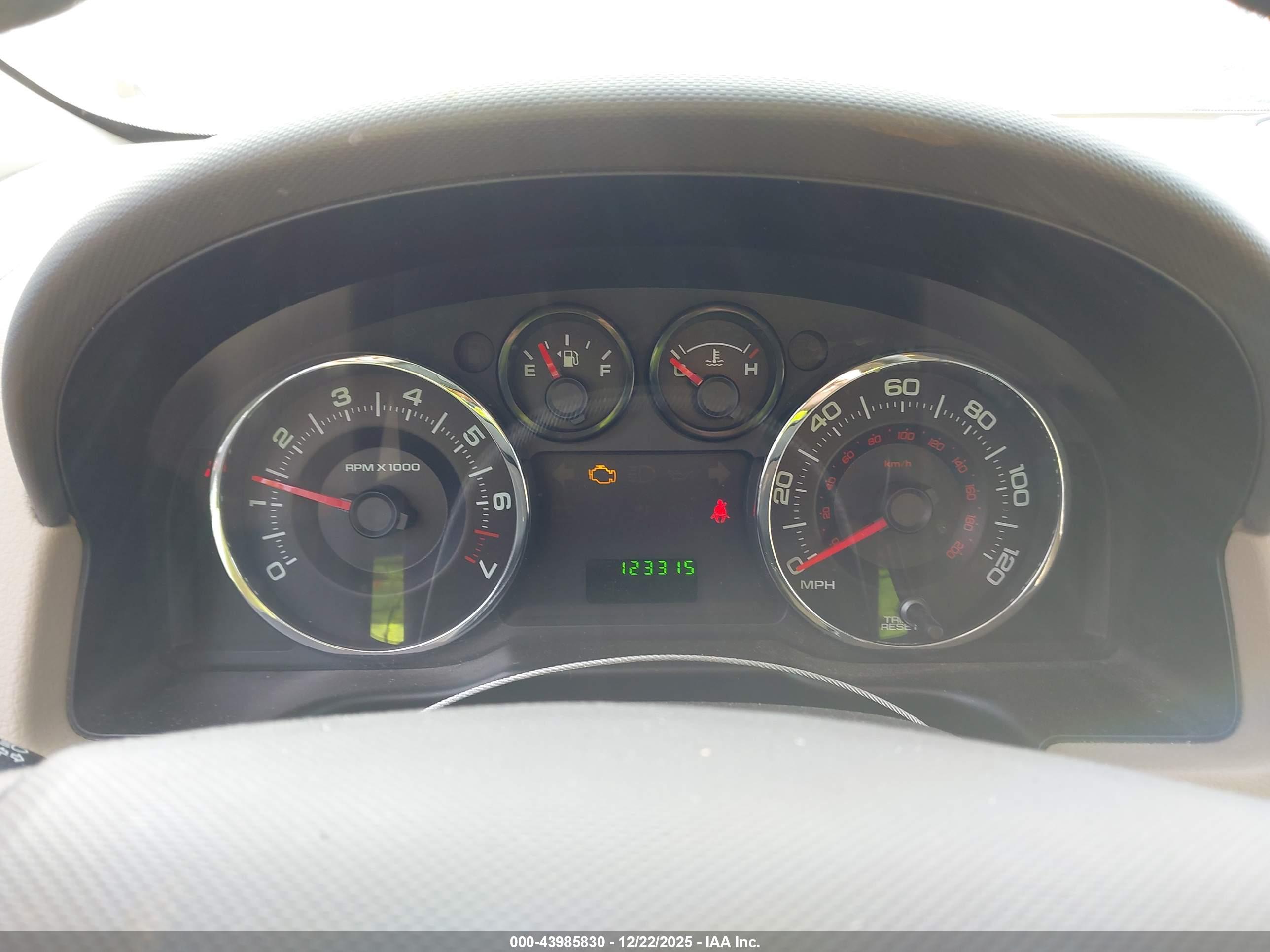 FORD EDGE image 7