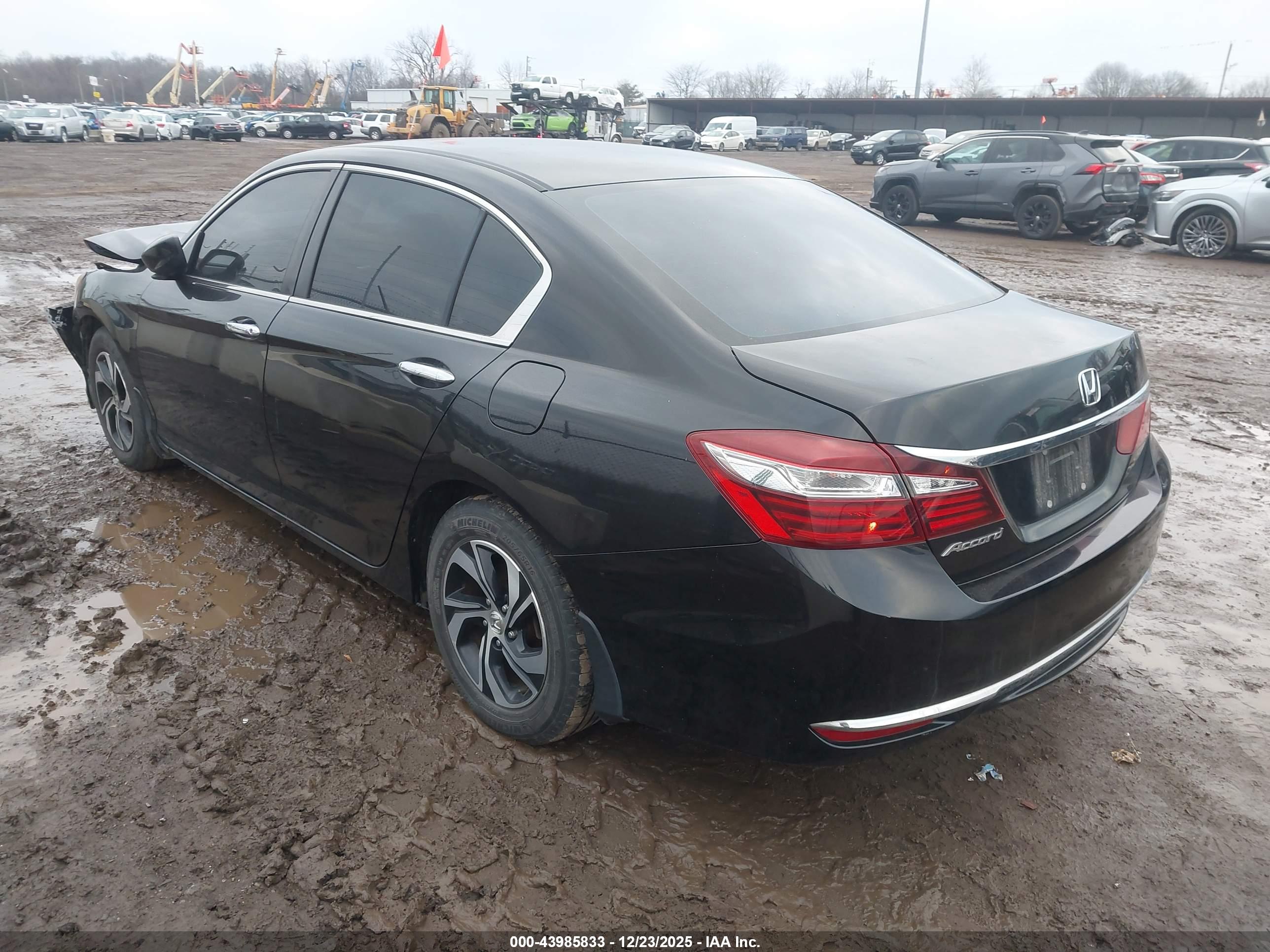 HONDA ACCORD image 3
