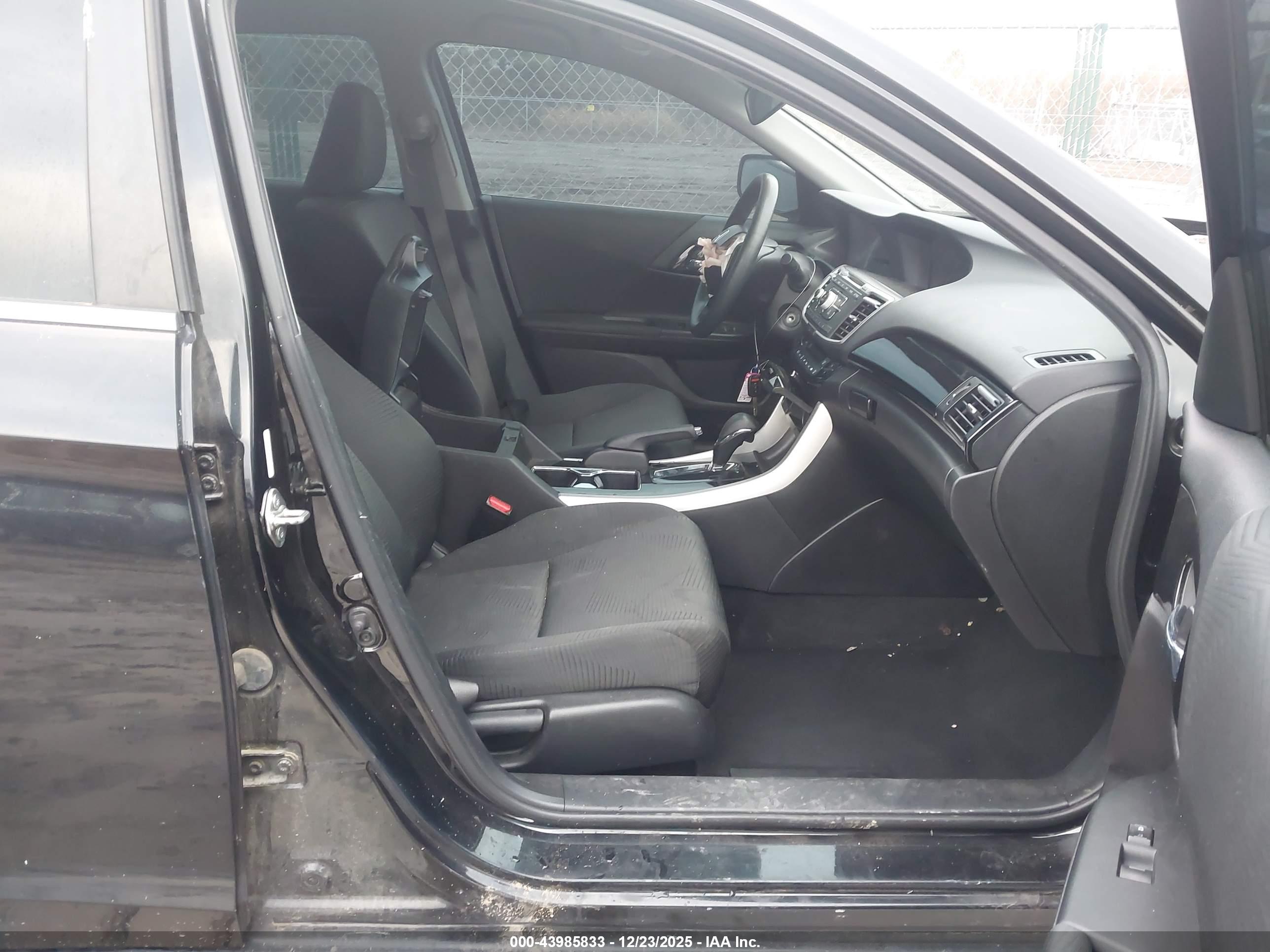HONDA ACCORD image 5