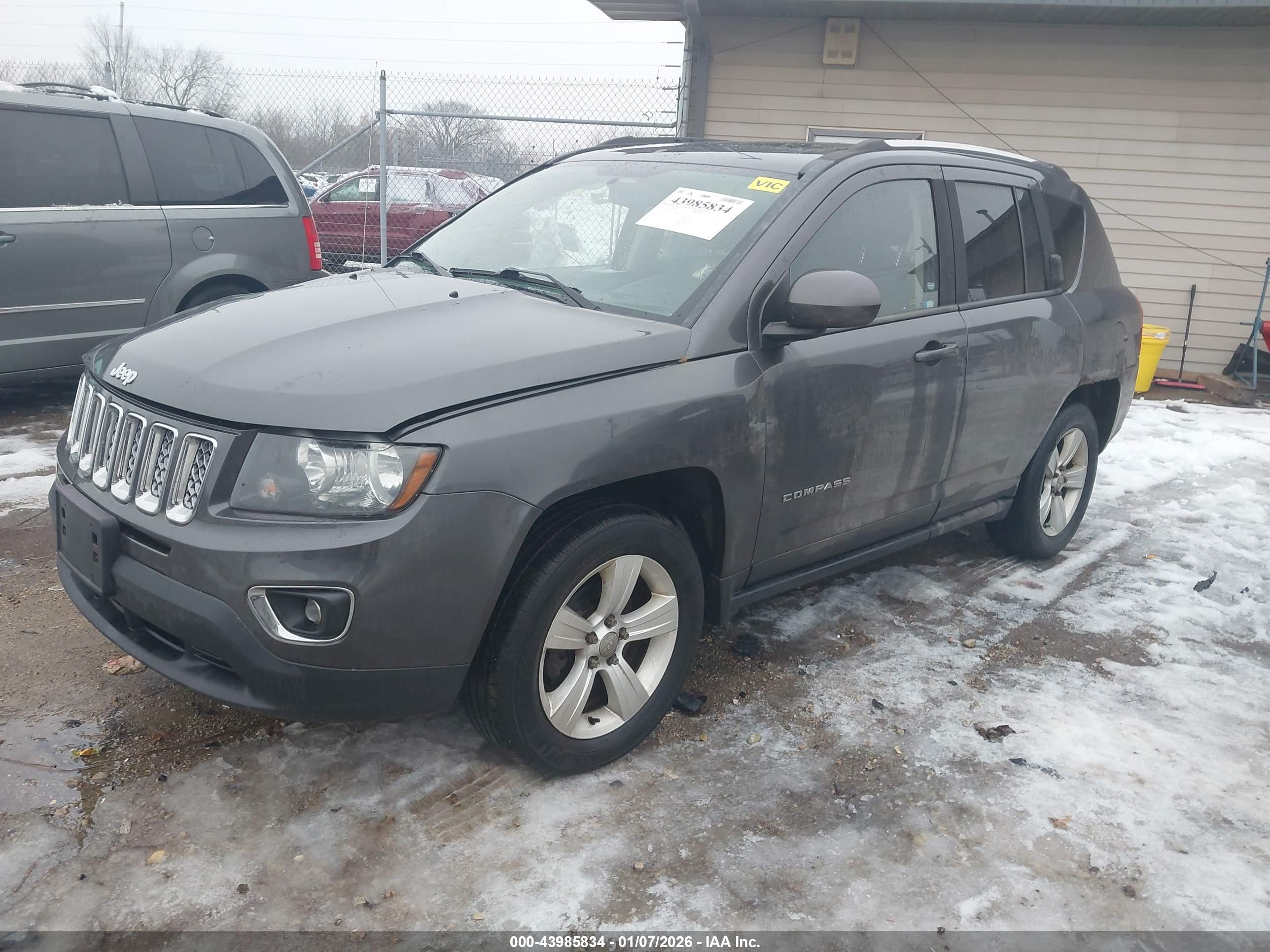JEEP COMPASS image 2