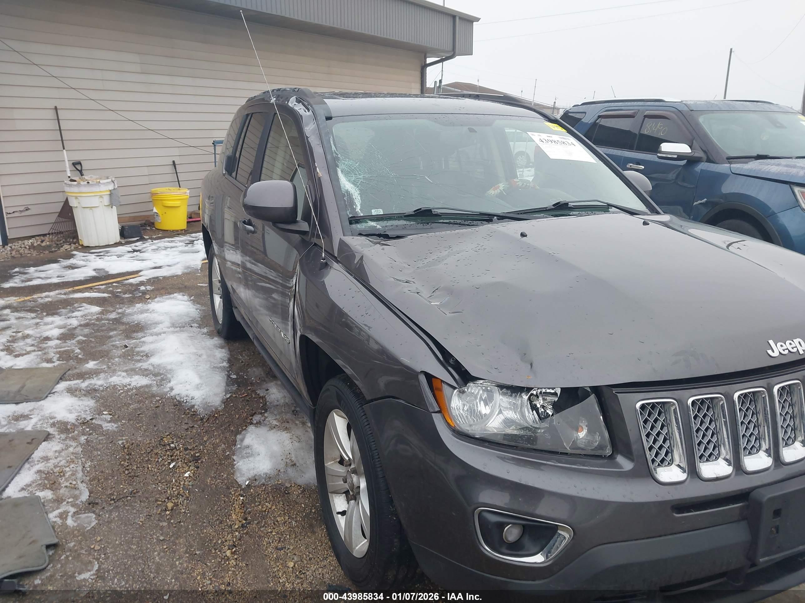 JEEP COMPASS image 6