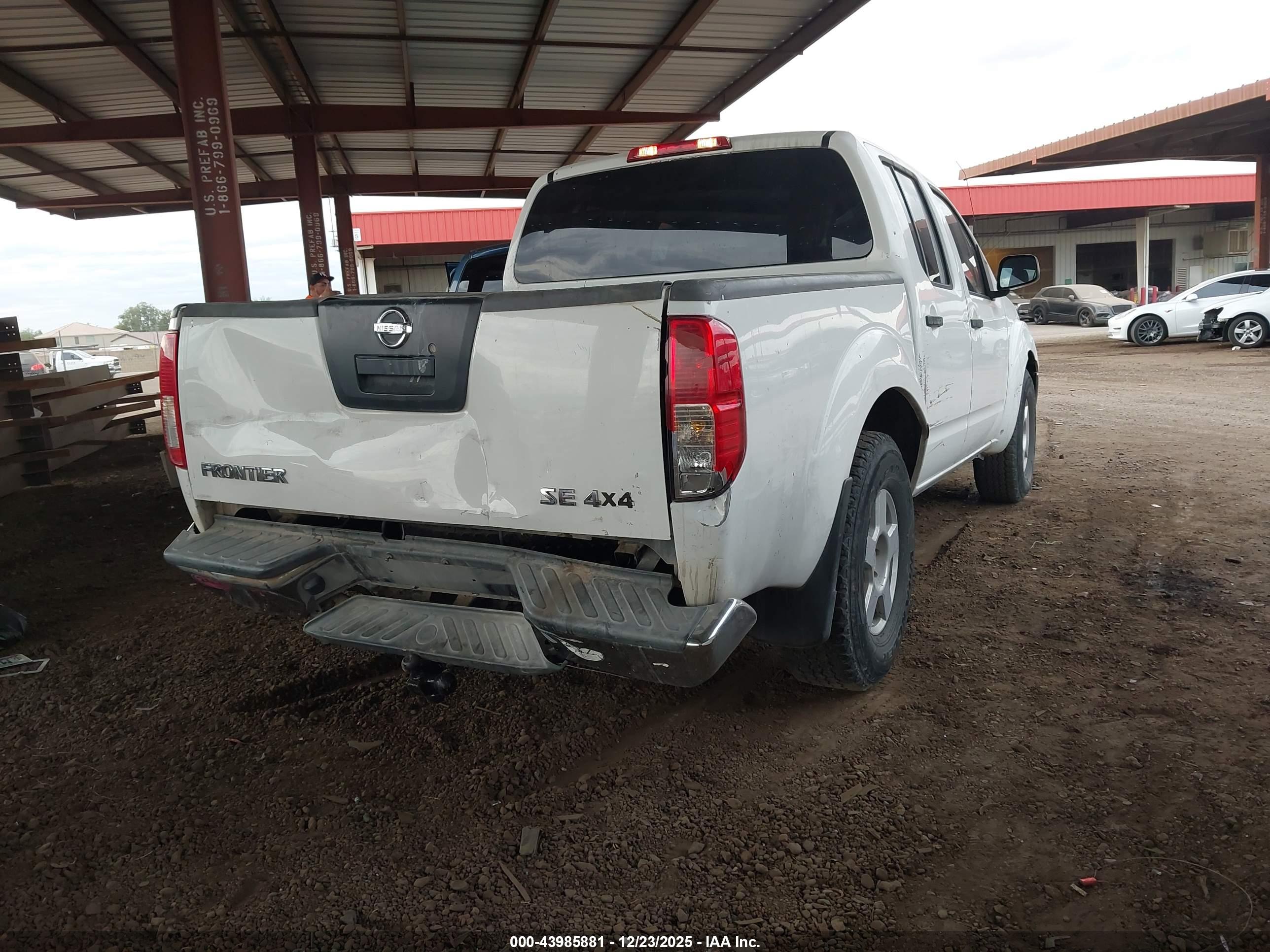 NISSAN FRONTIER image 4