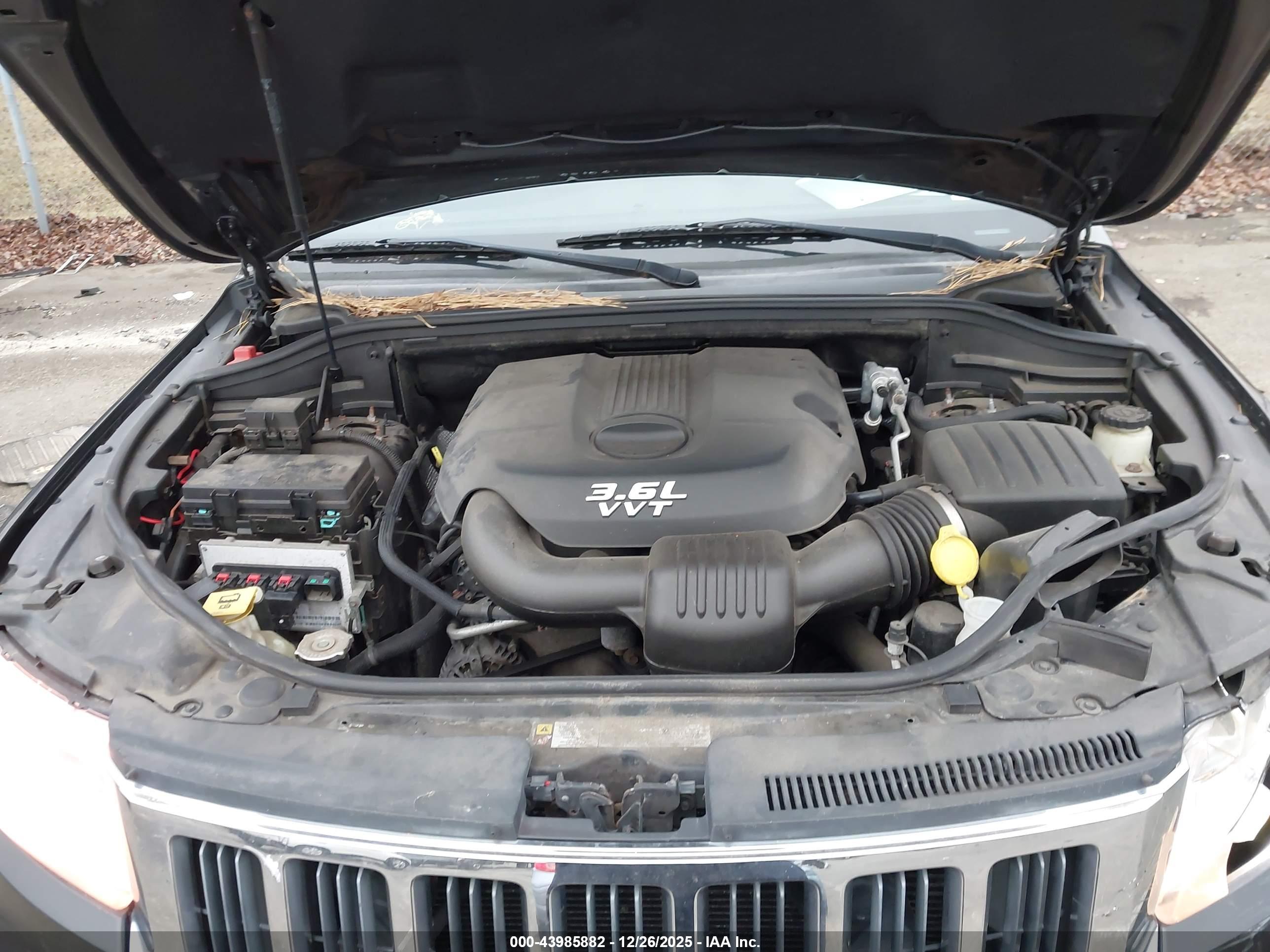 JEEP GRAND image 10
