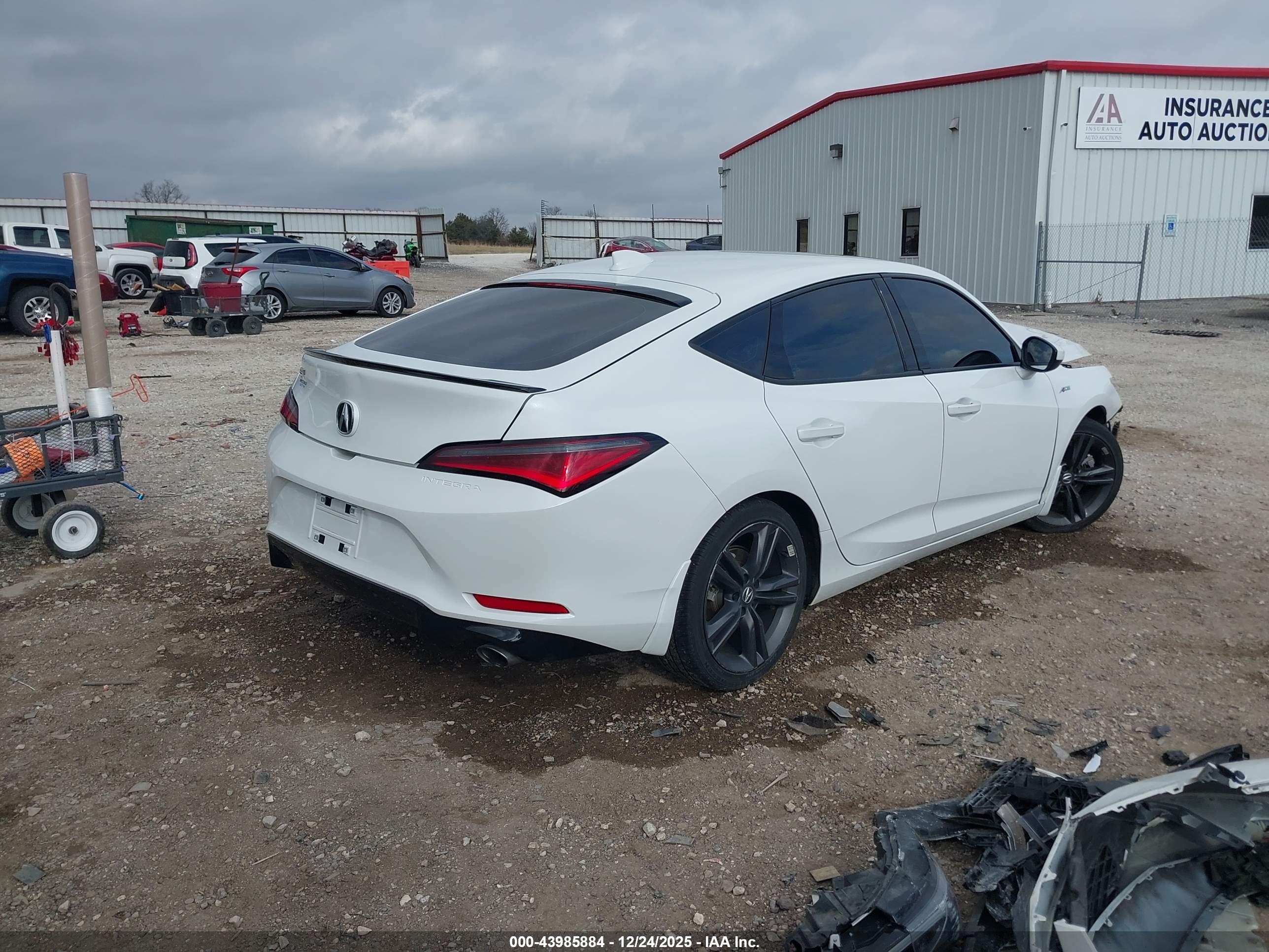 ACURA INTEGRA image 4