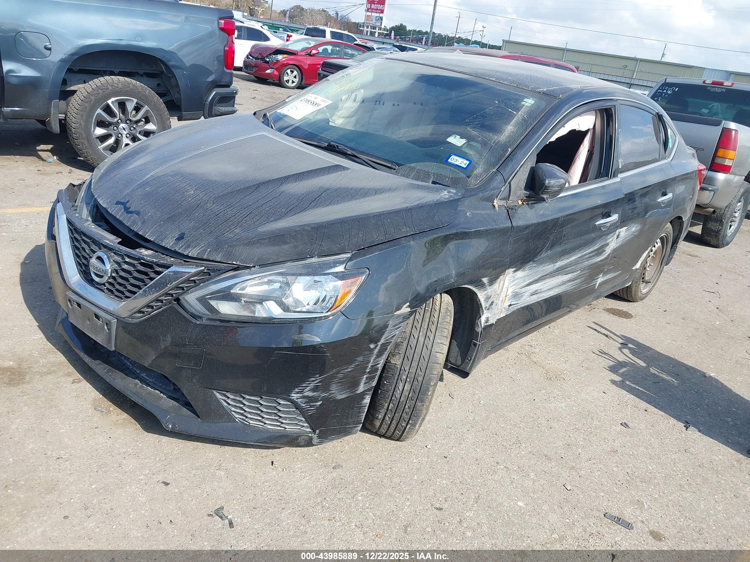 NISSAN SENTRA image 2