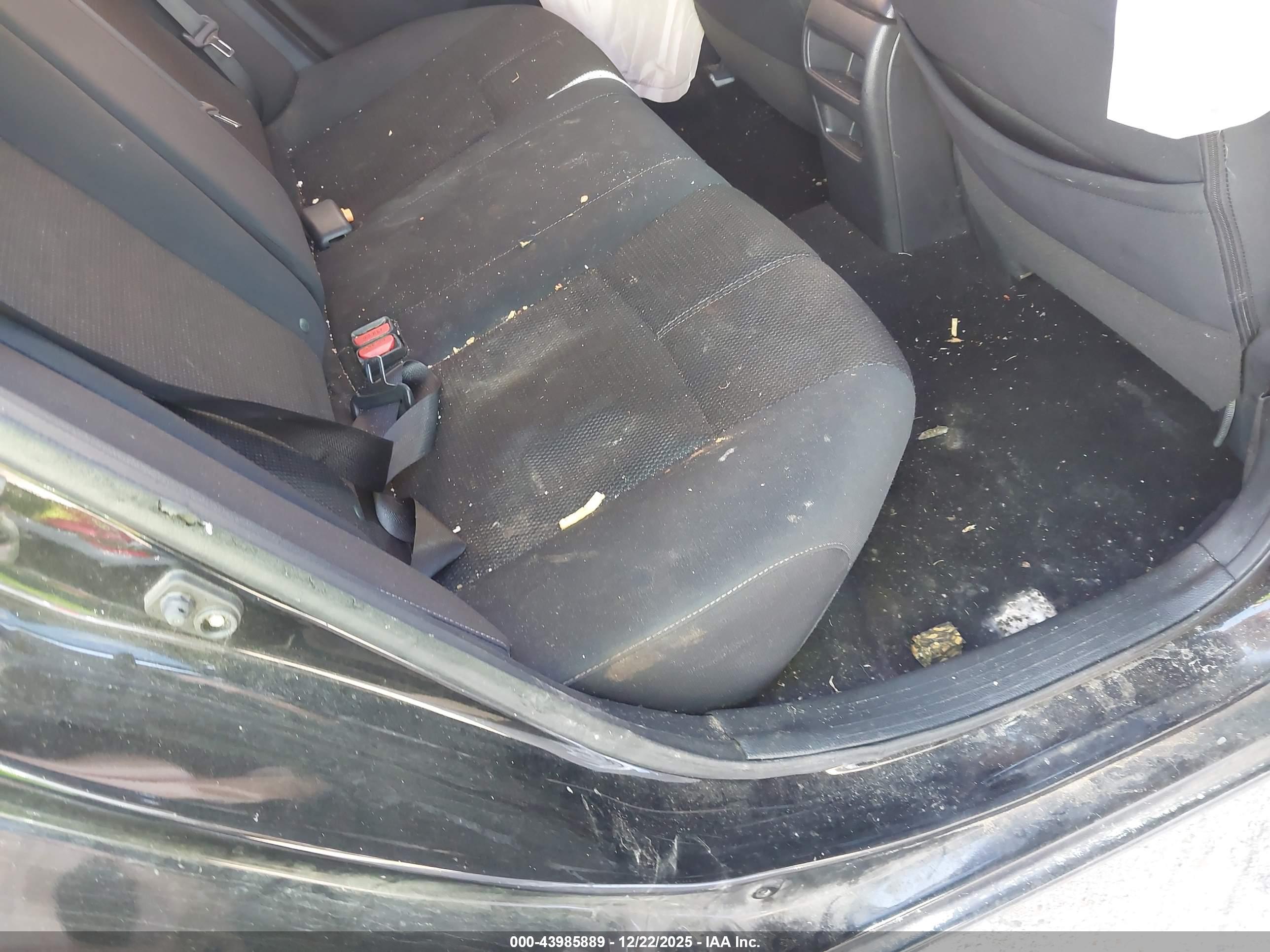 NISSAN SENTRA image 8