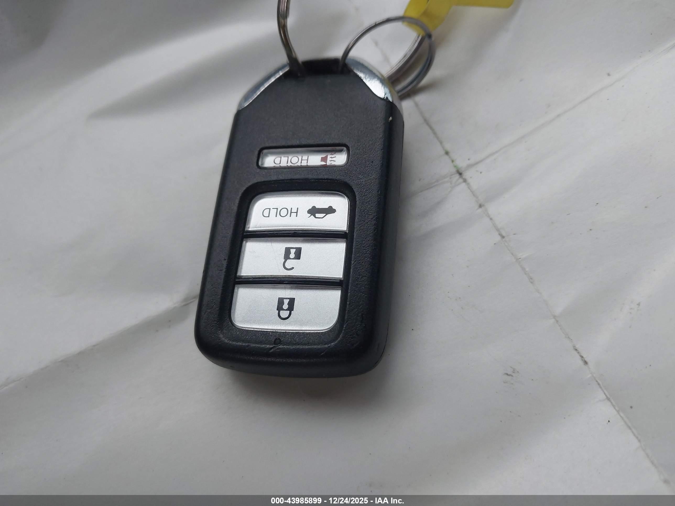 HONDA ACCORD image 11