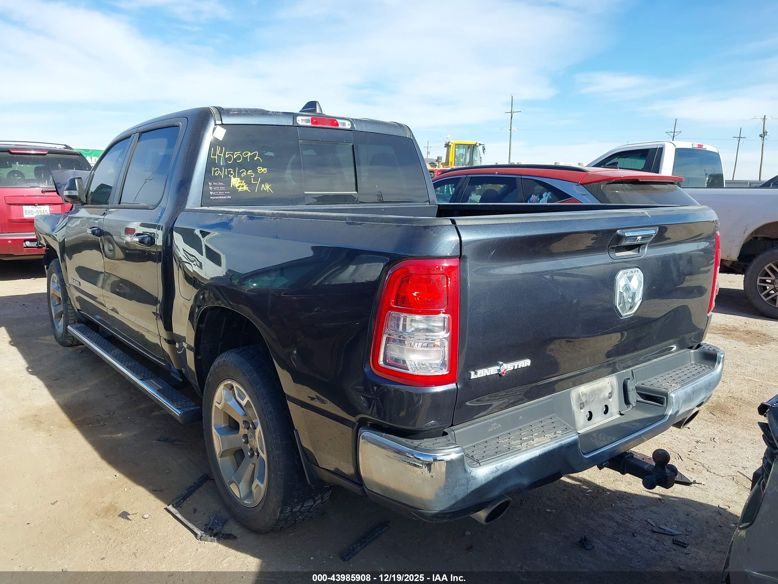 RAM 1500 image 3