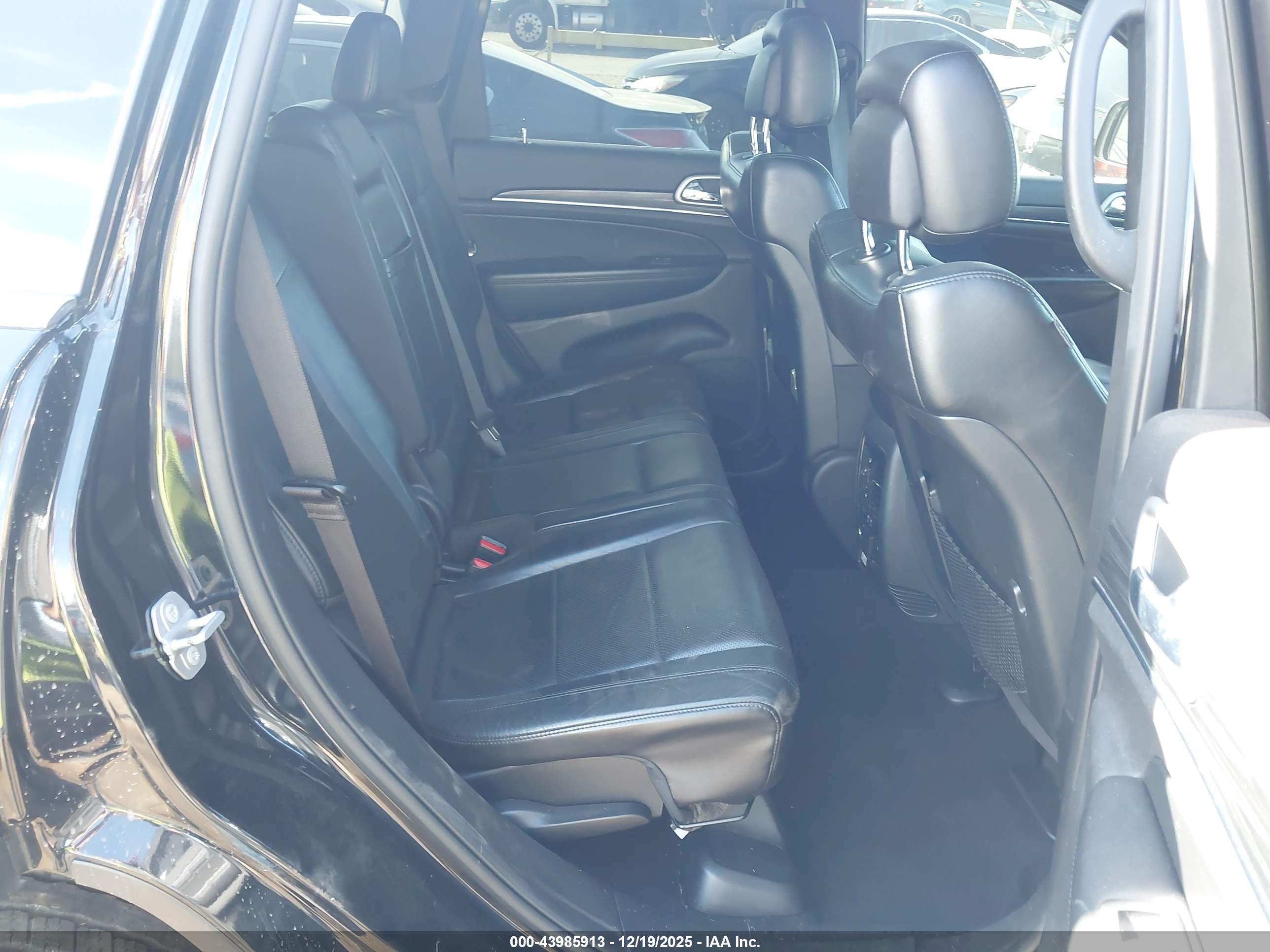 JEEP GRAND image 8