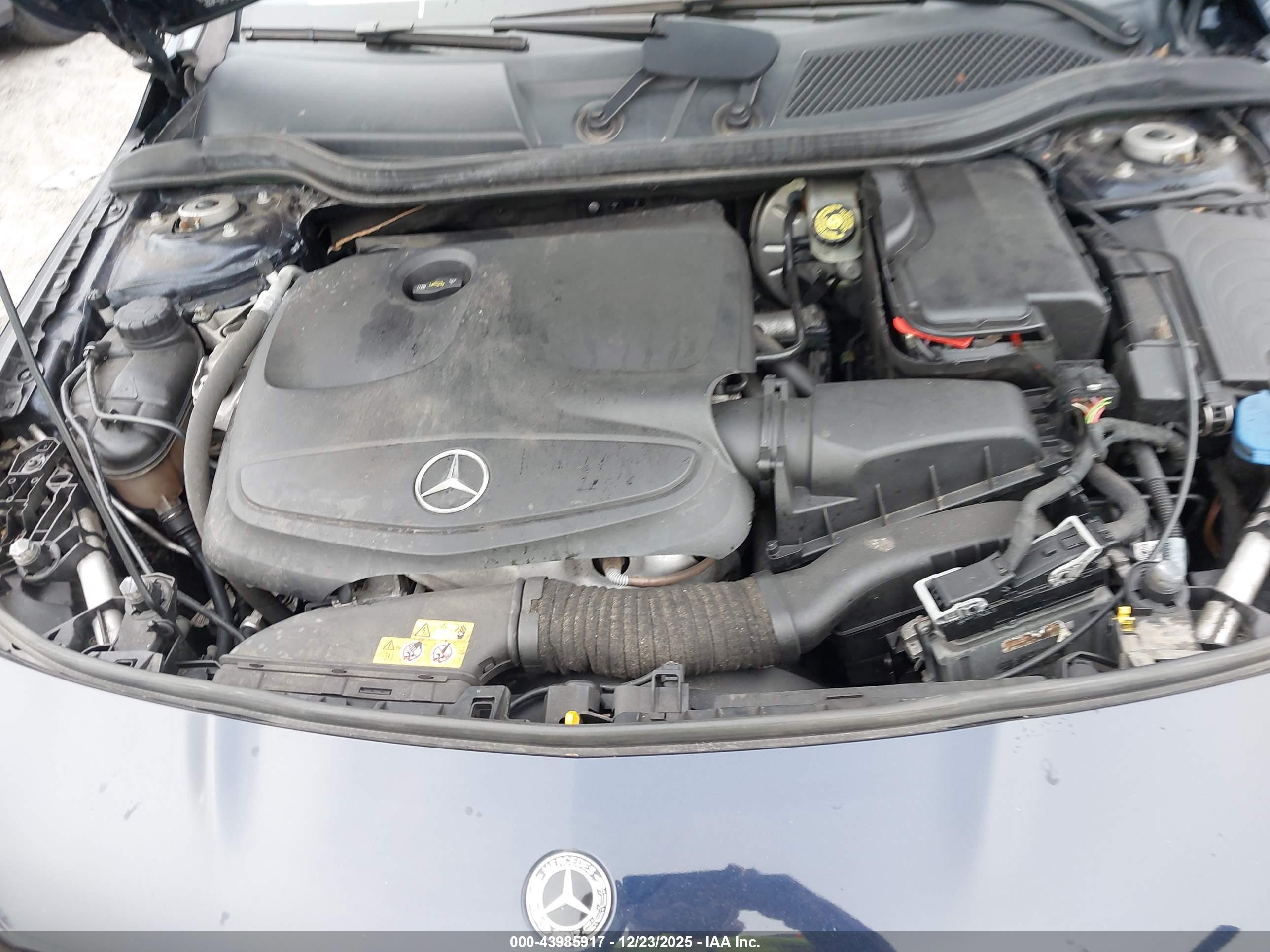 MERCEDES-BENZ CLA image 10