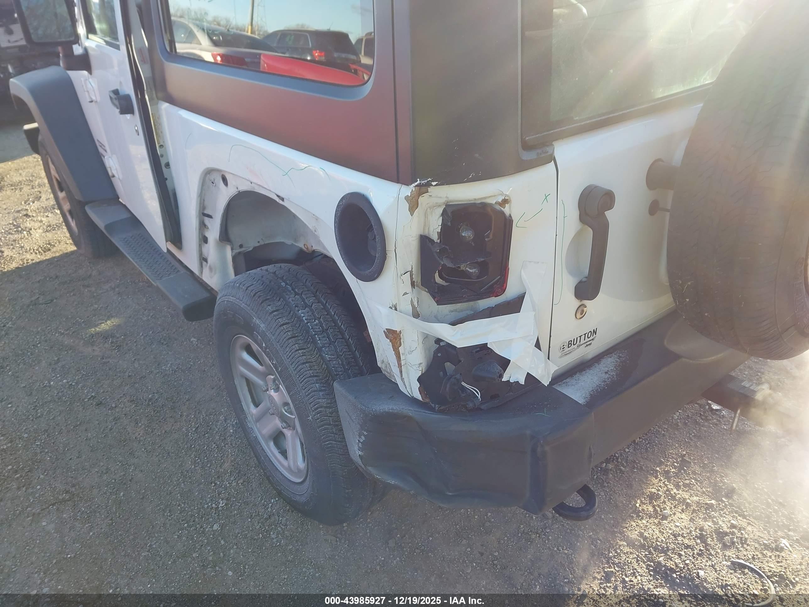 JEEP WRANGLER image 6