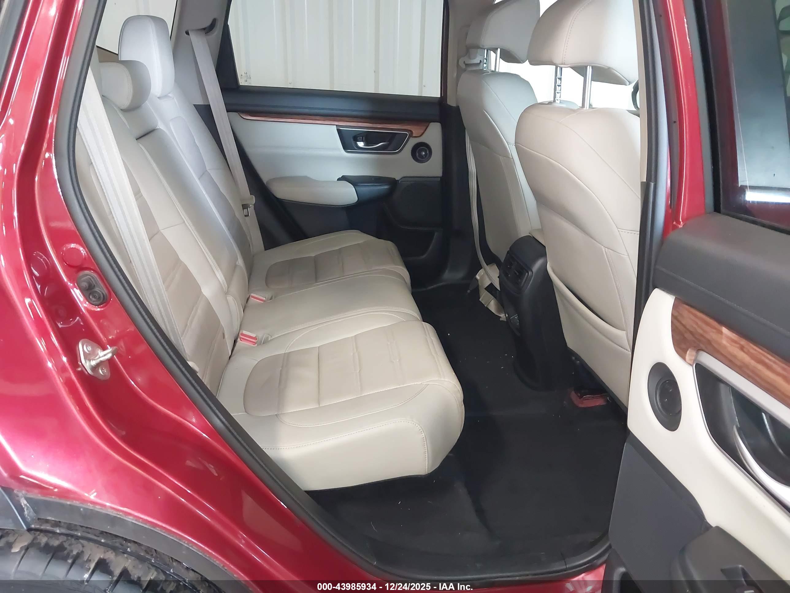 HONDA CR-V image 8