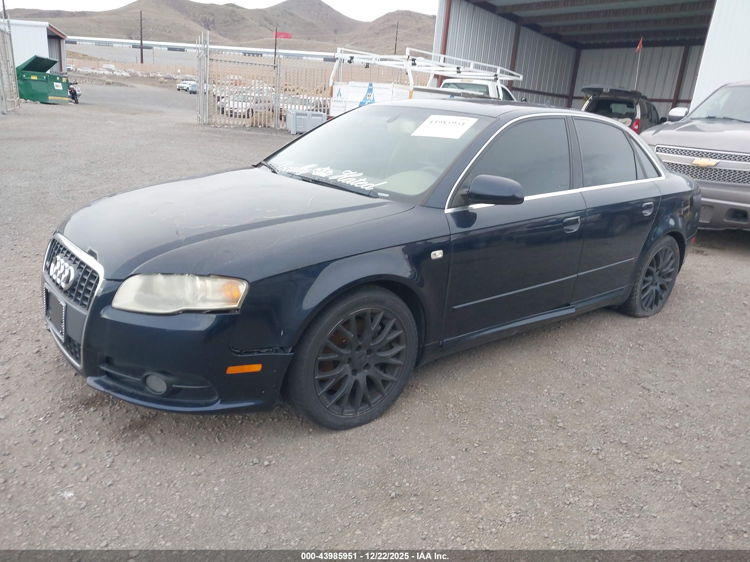 AUDI A4 image 2