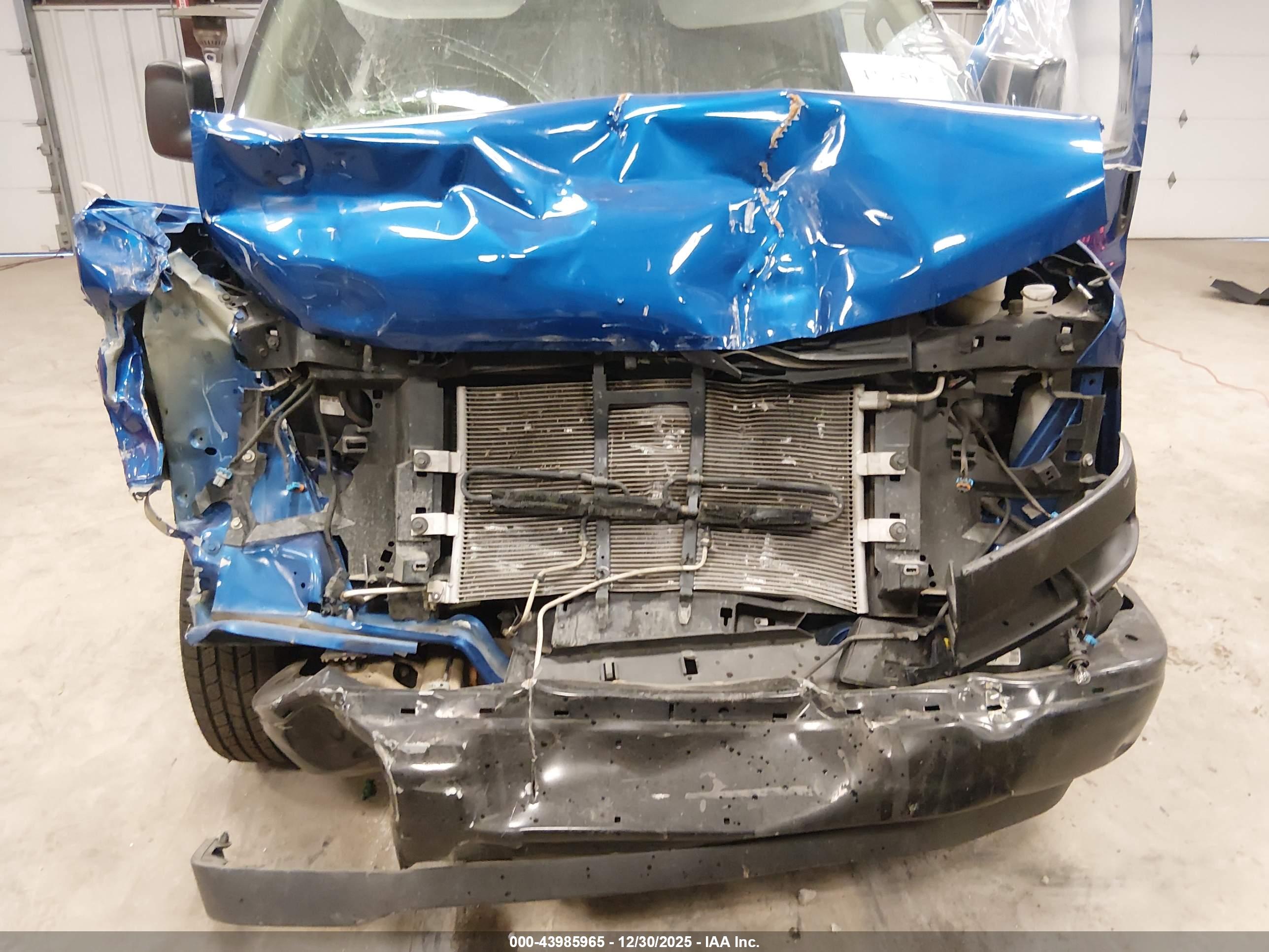 GMC SAVANA image 10