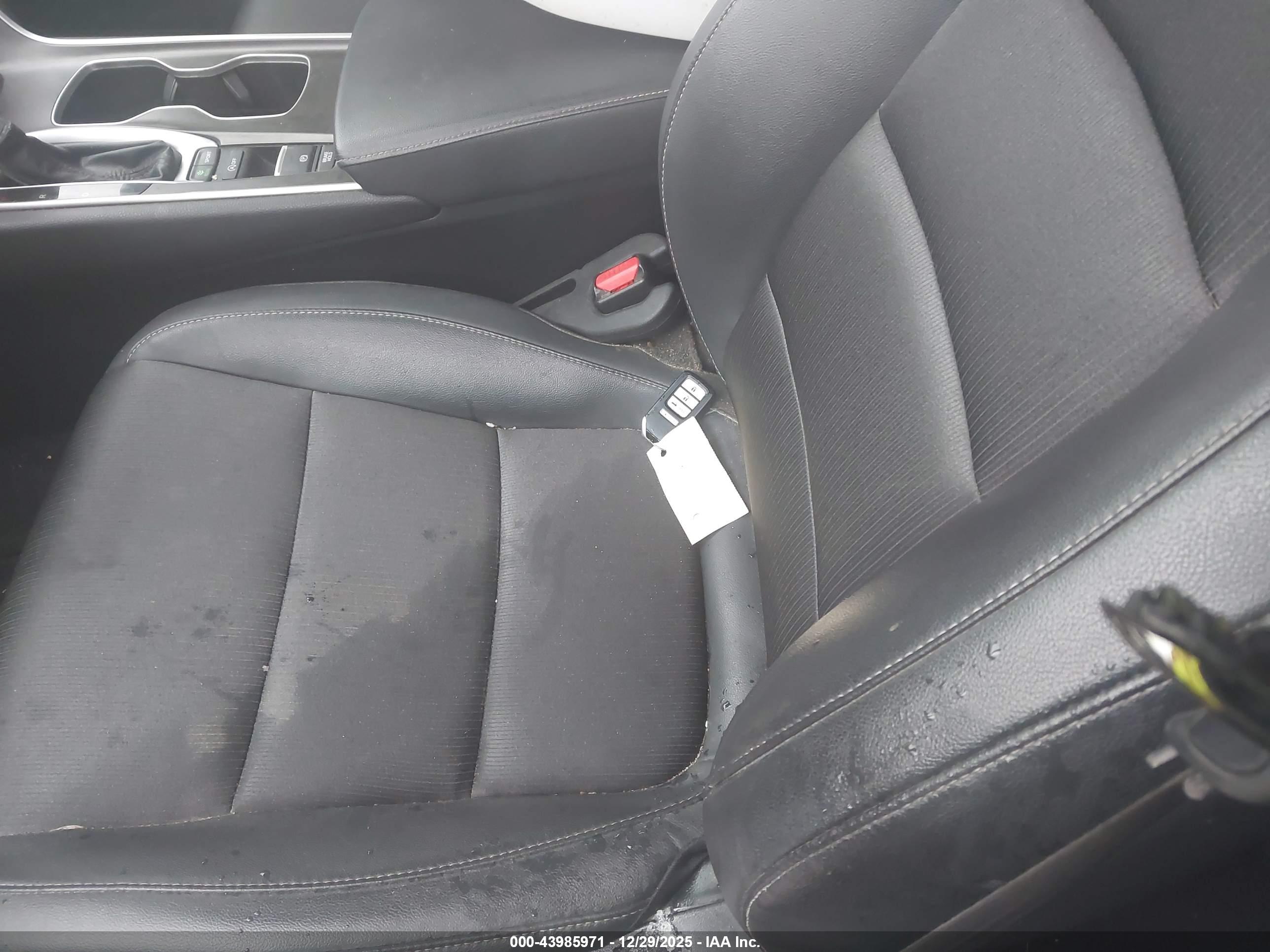 HONDA ACCORD image 11