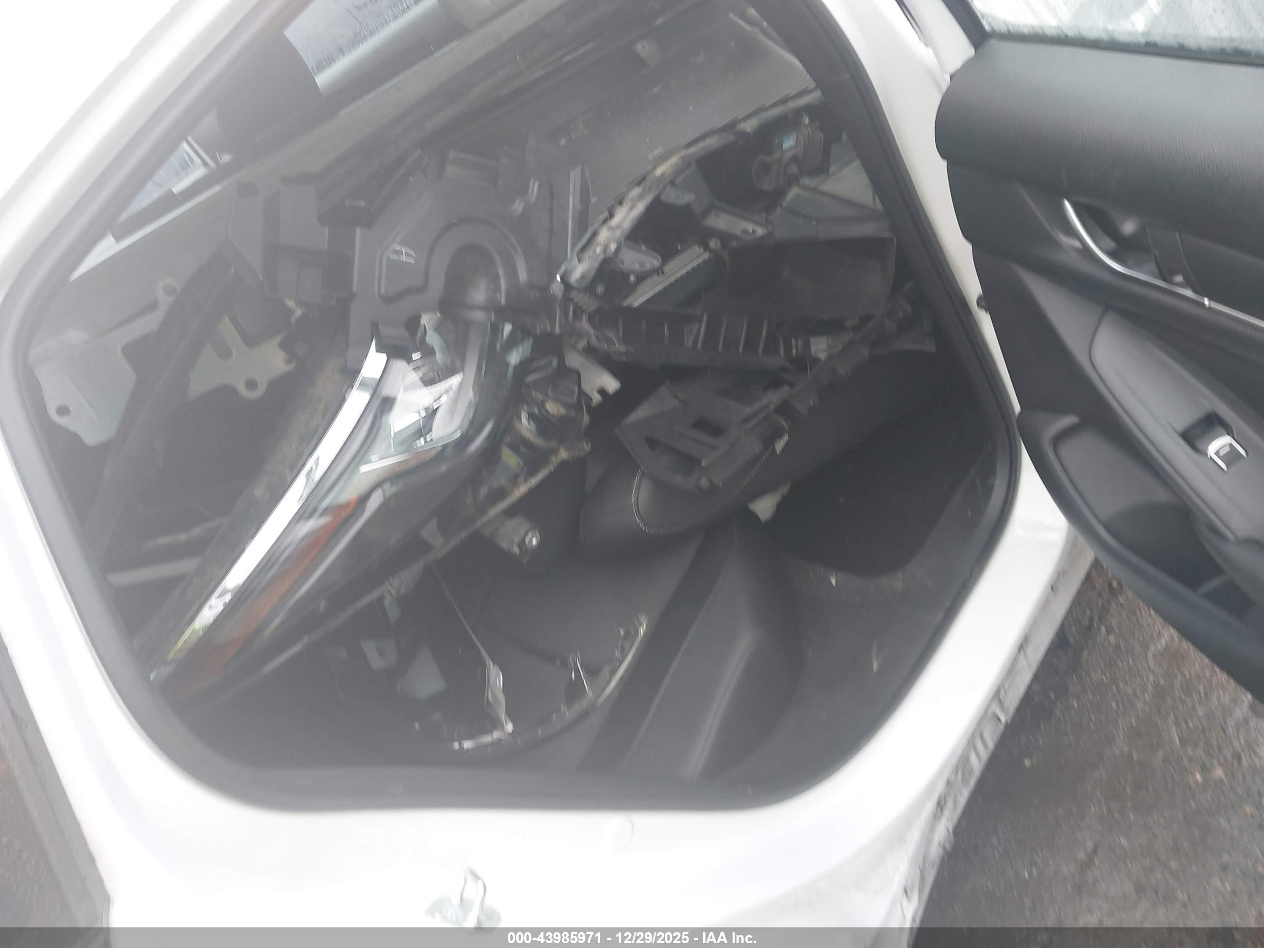 HONDA ACCORD image 8