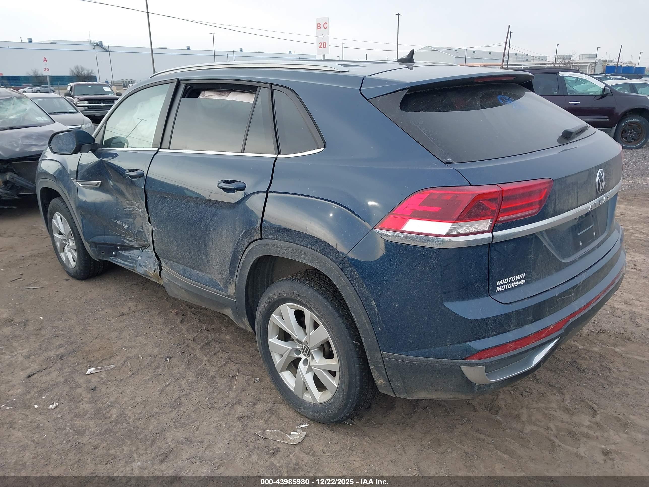 VOLKSWAGEN ATLAS image 3