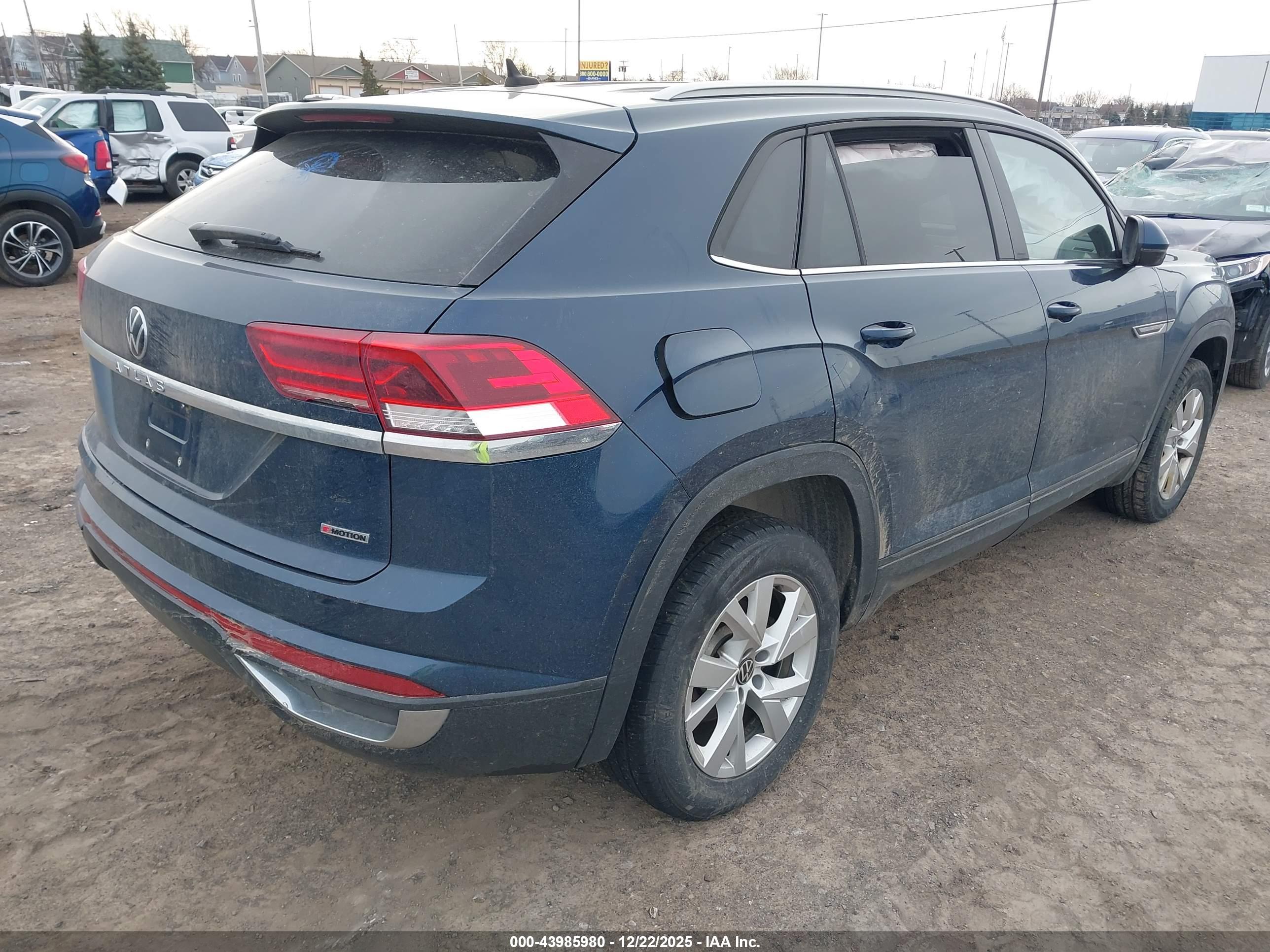VOLKSWAGEN ATLAS image 4