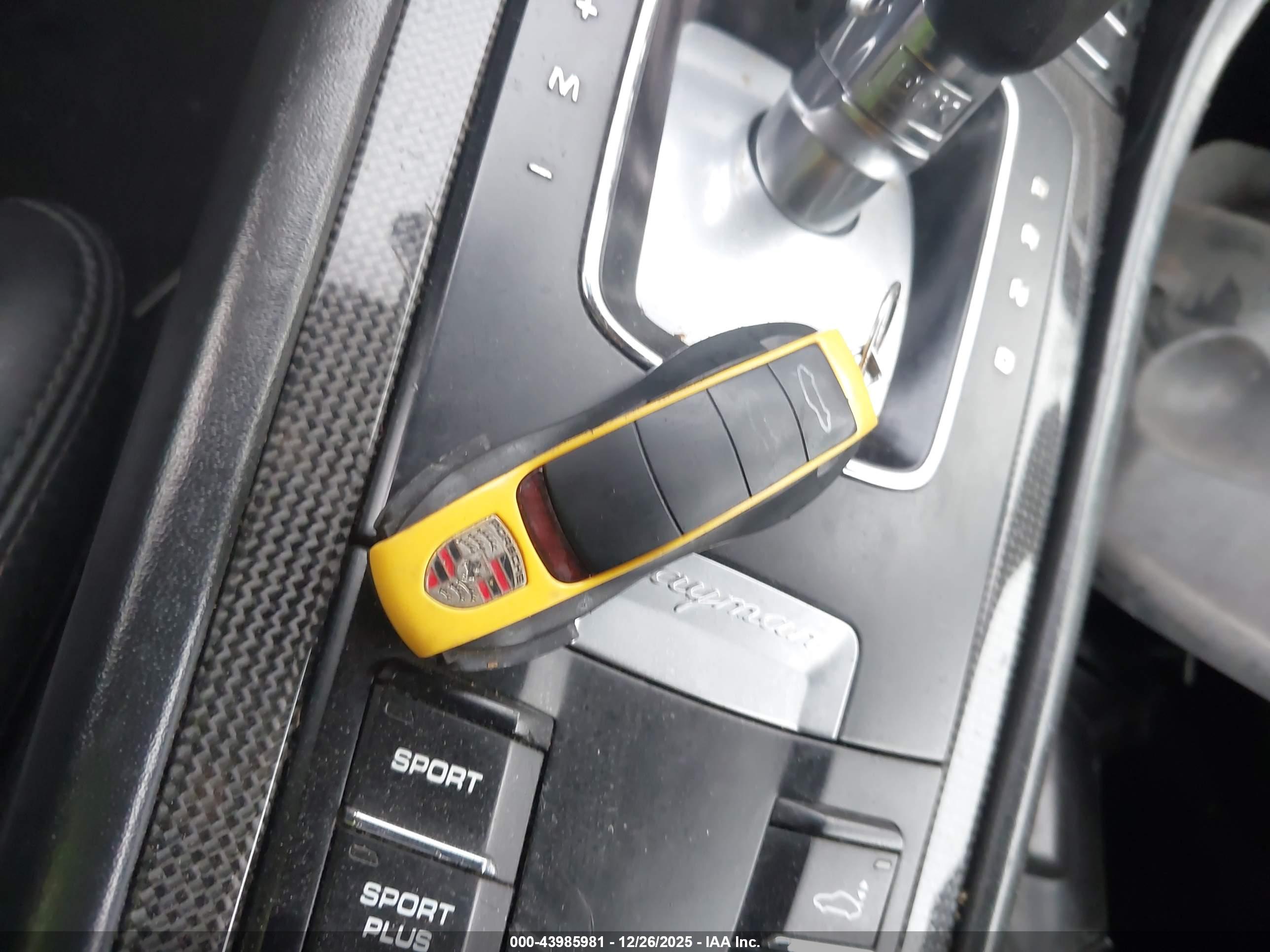 PORSCHE CAYMAN image 11