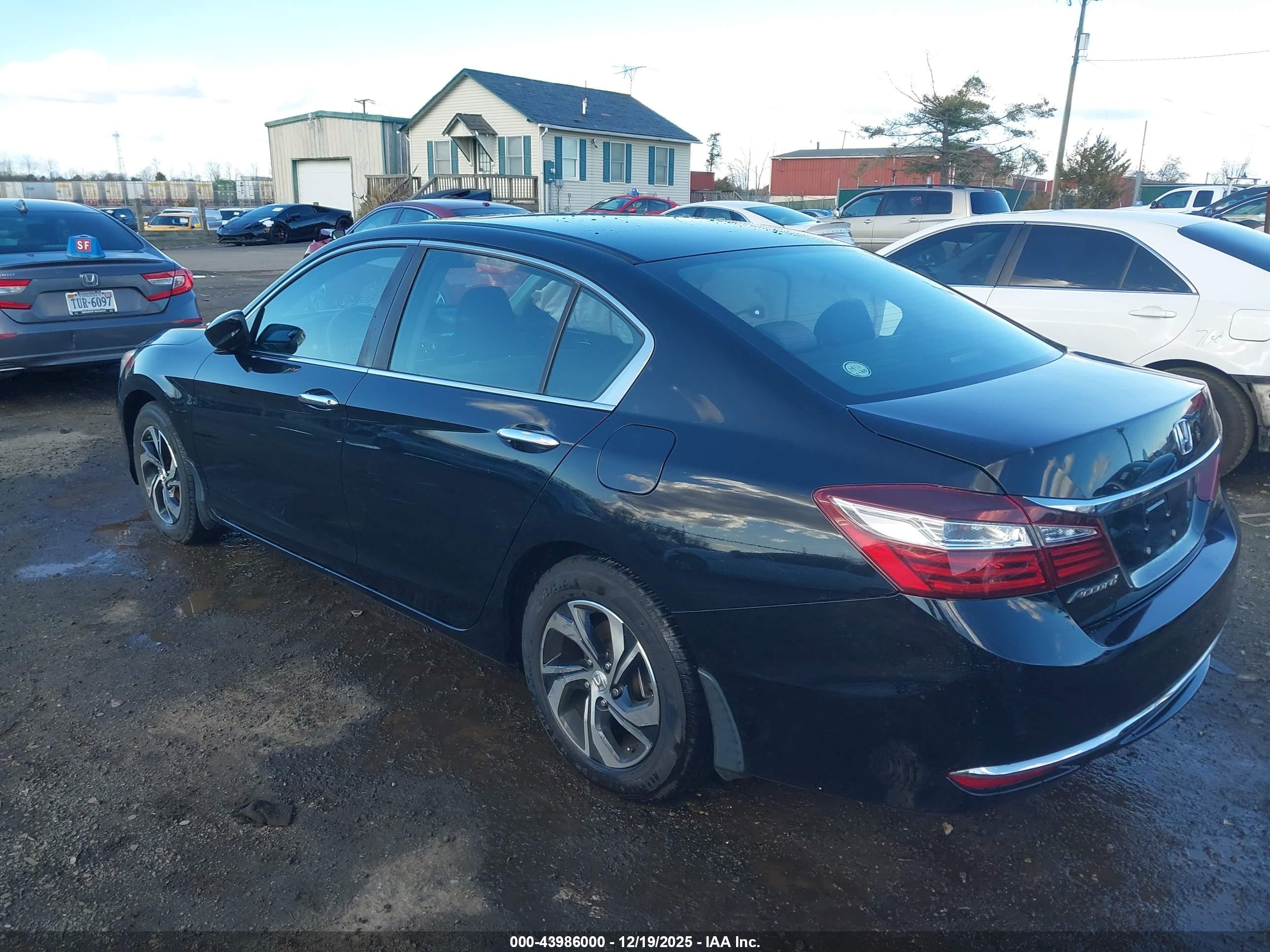 HONDA ACCORD image 3