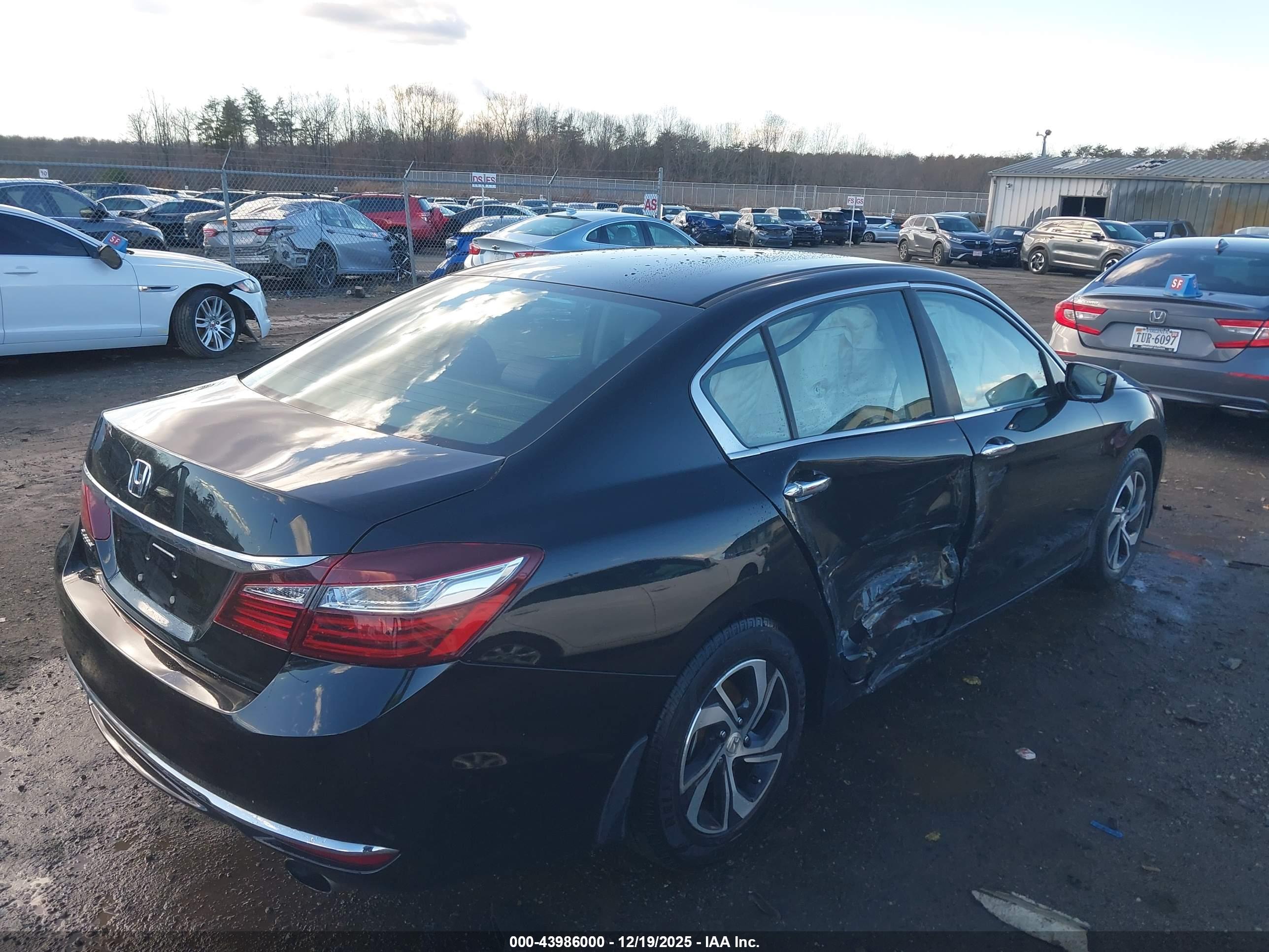 HONDA ACCORD image 4