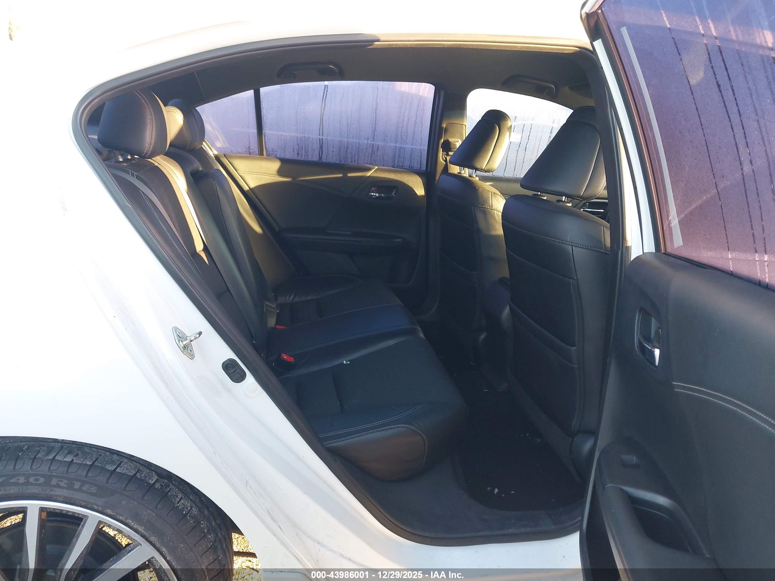 HONDA ACCORD image 8