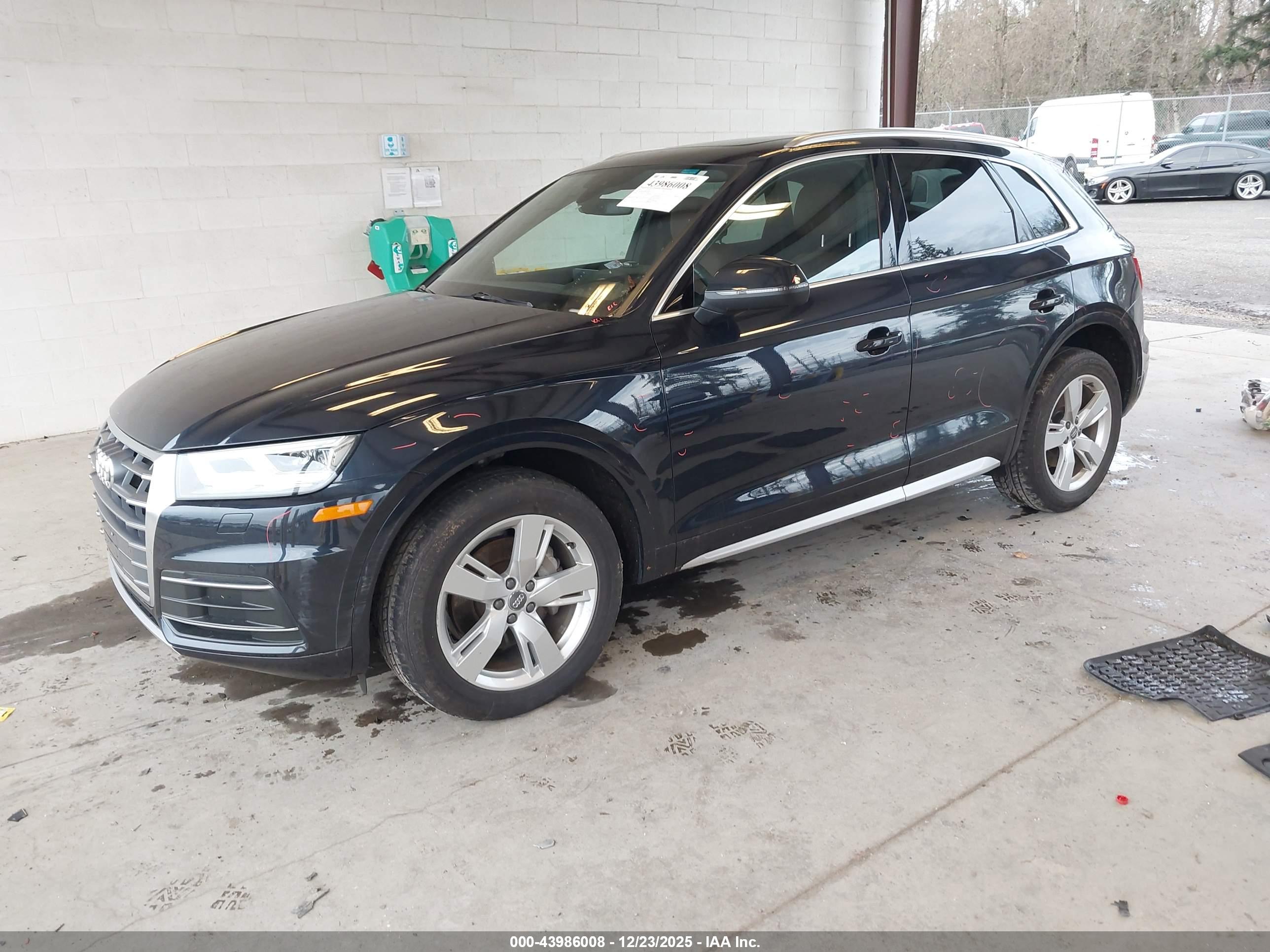 AUDI Q5 image 2