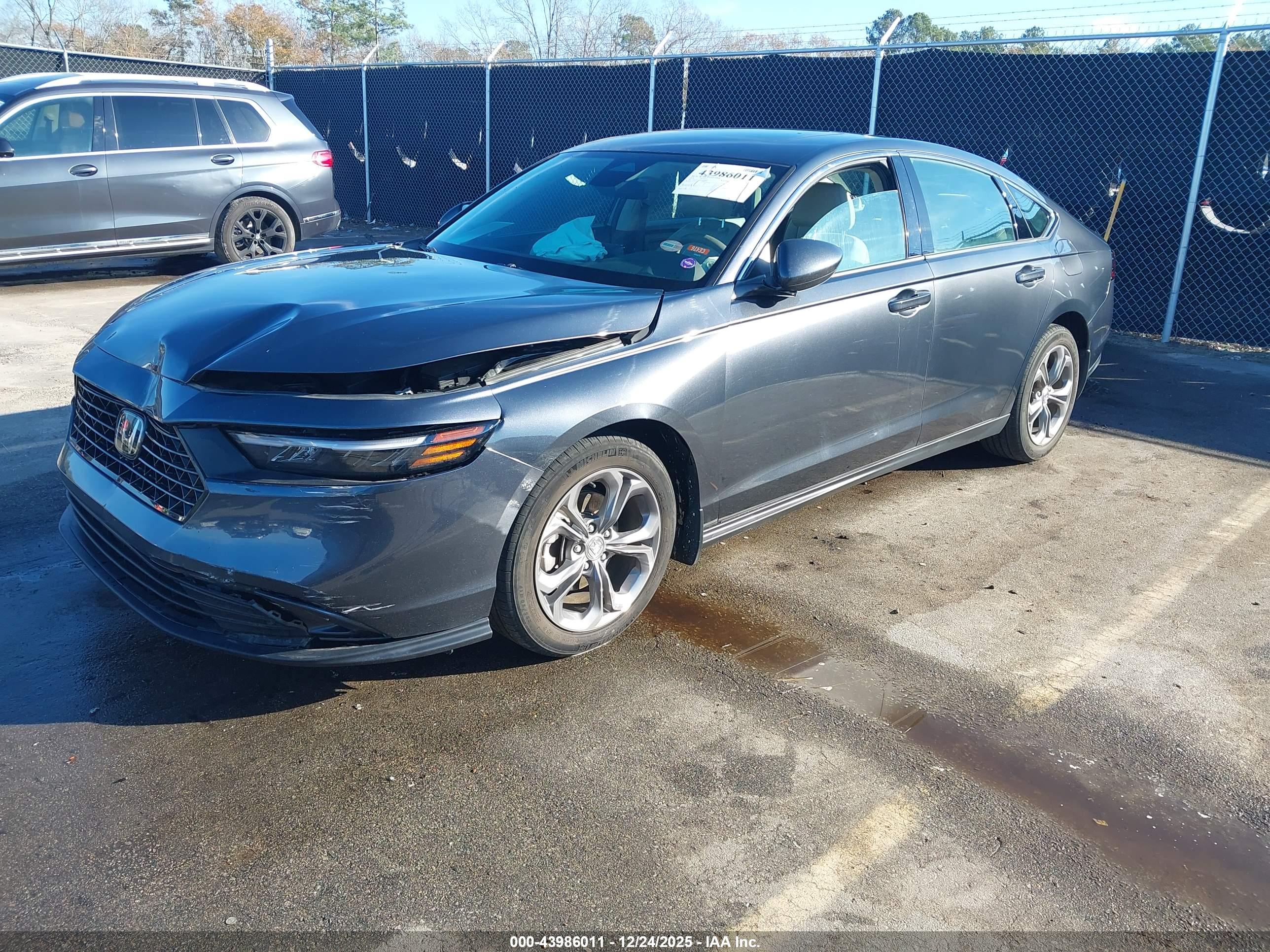 HONDA ACCORD image 2