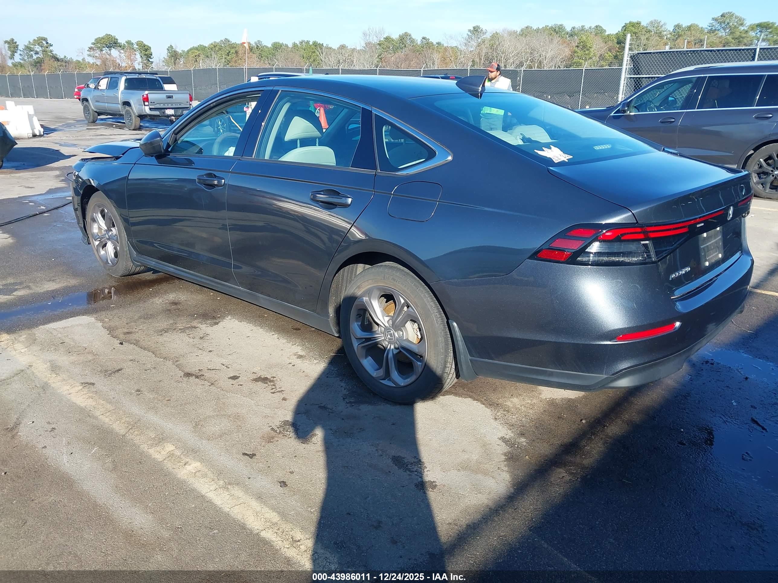 HONDA ACCORD image 3