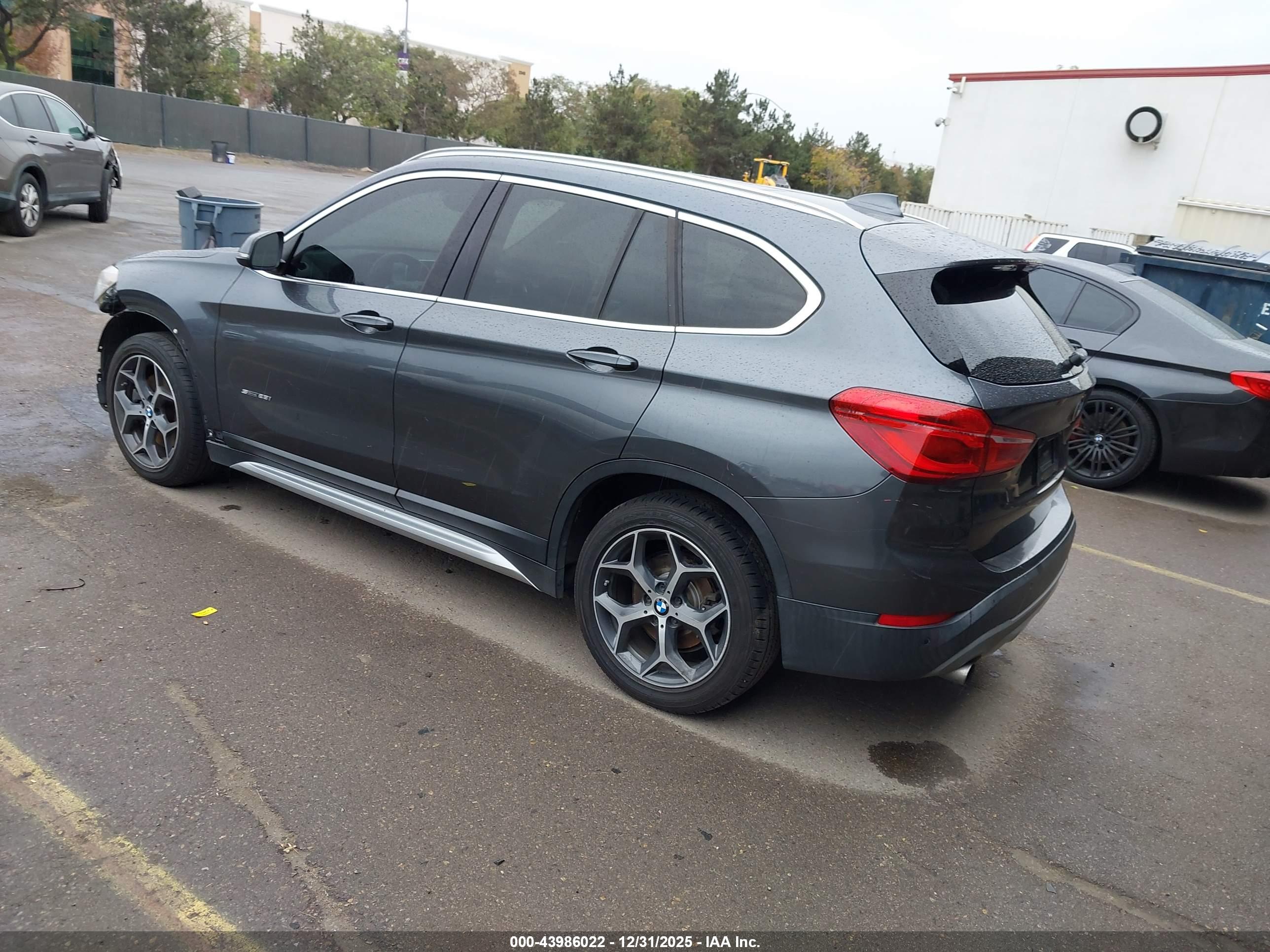 BMW X1 image 3