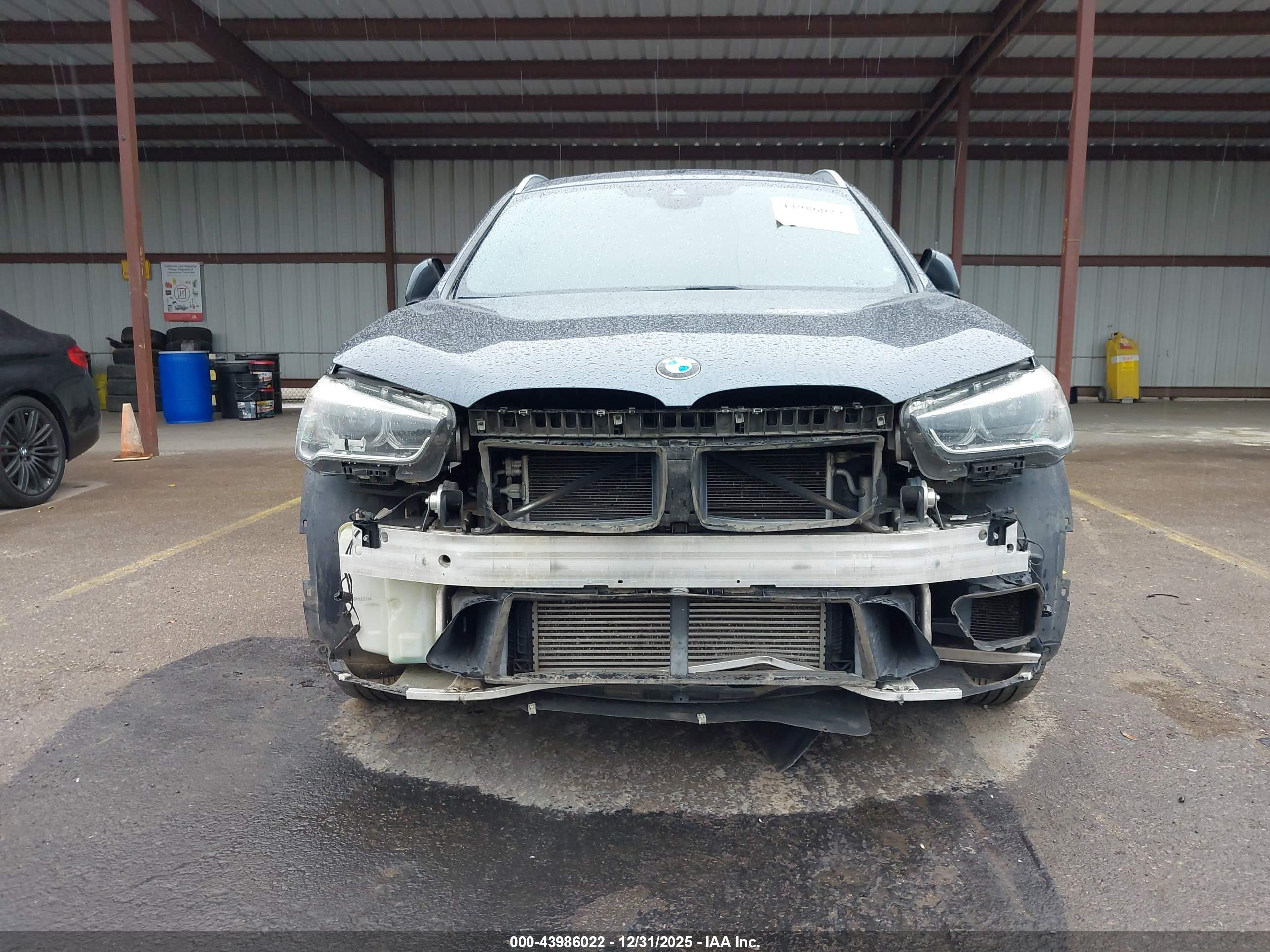 BMW X1 image 6