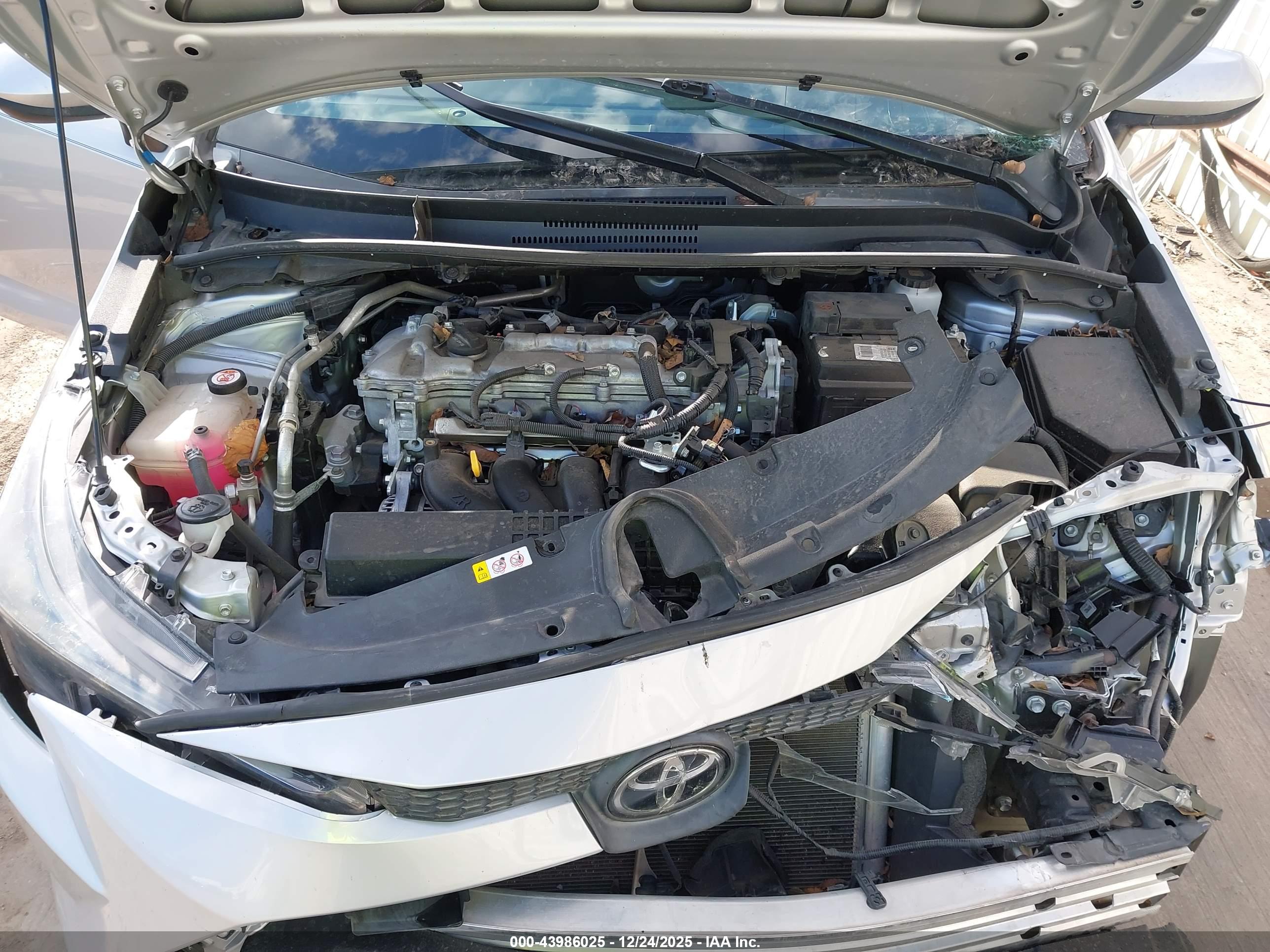 TOYOTA COROLLA image 10
