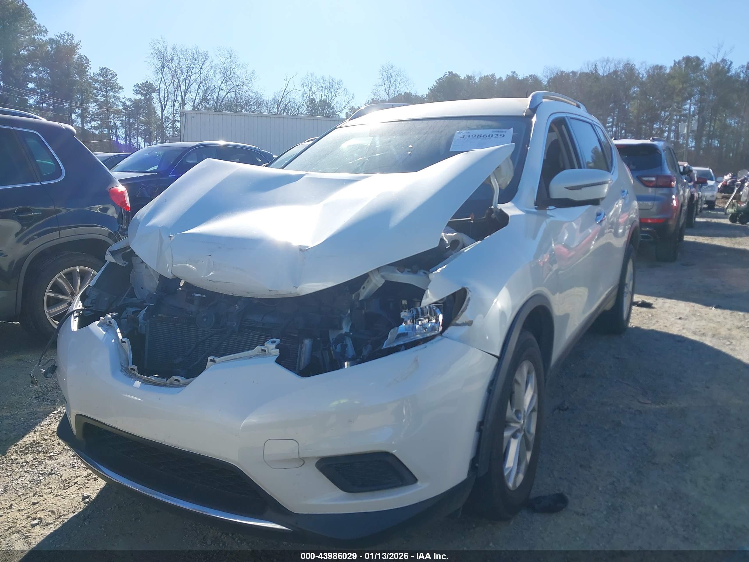 NISSAN ROGUE image 2