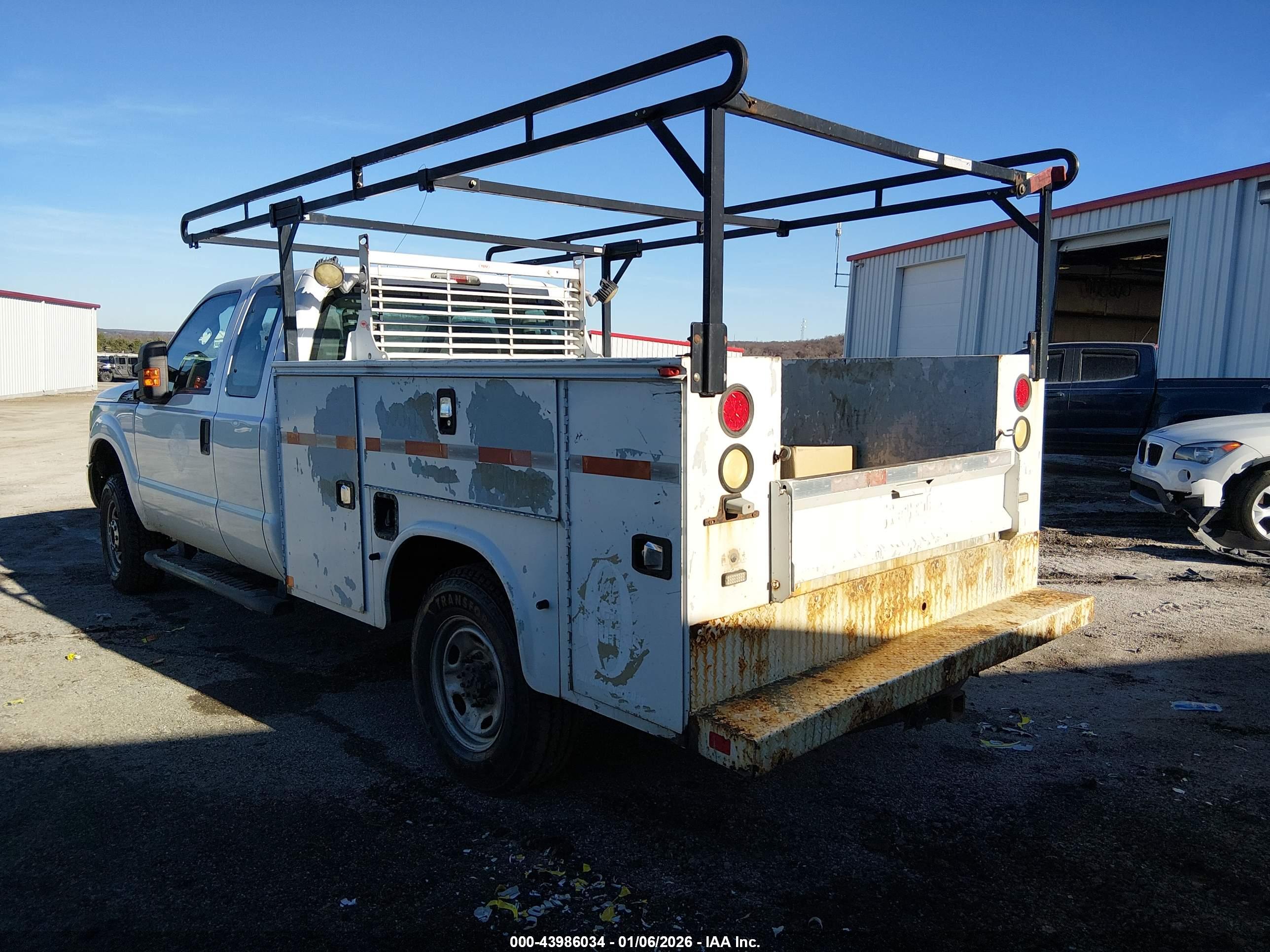 FORD F-250 image 3