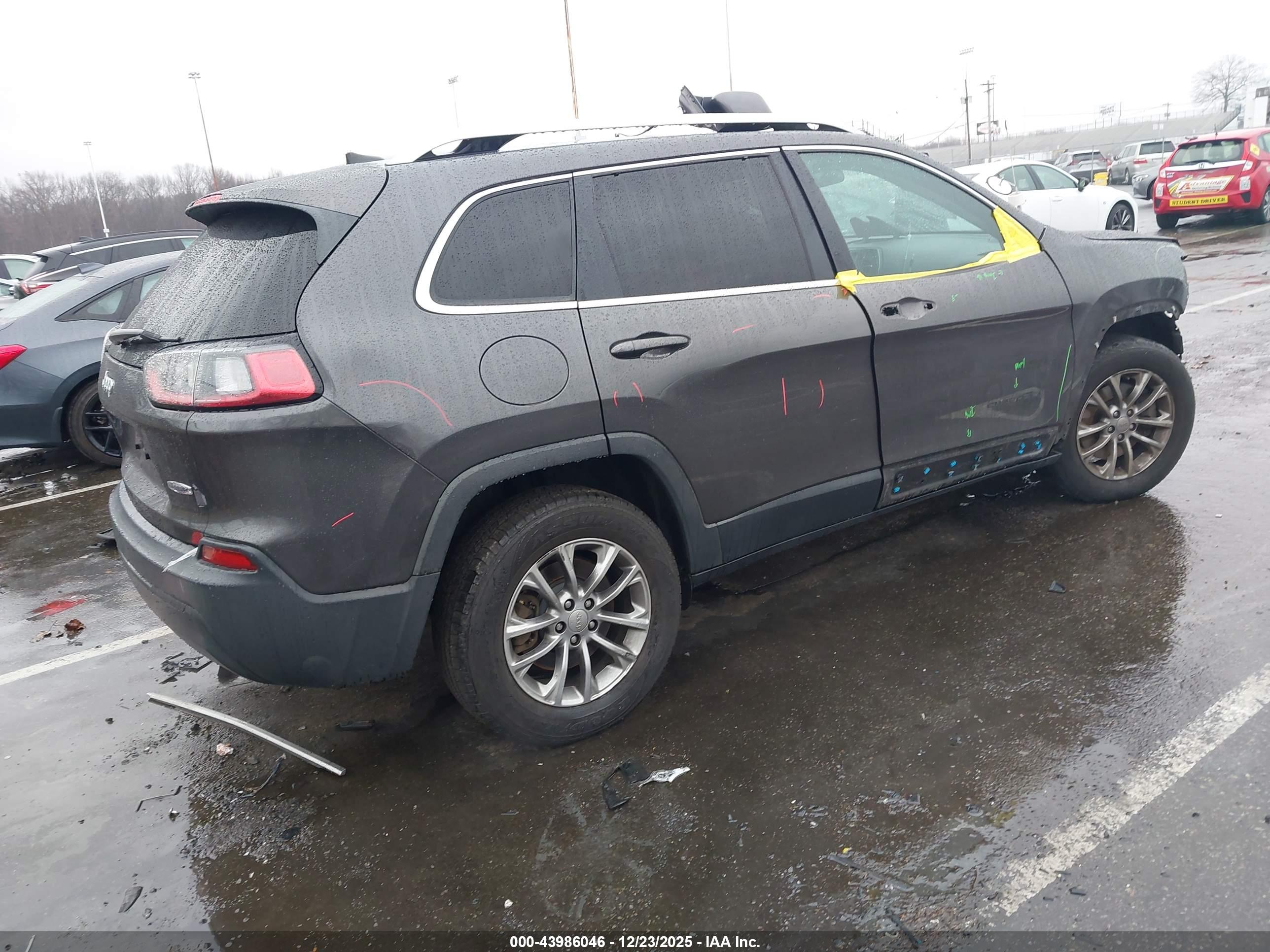 JEEP CHEROKEE image 4