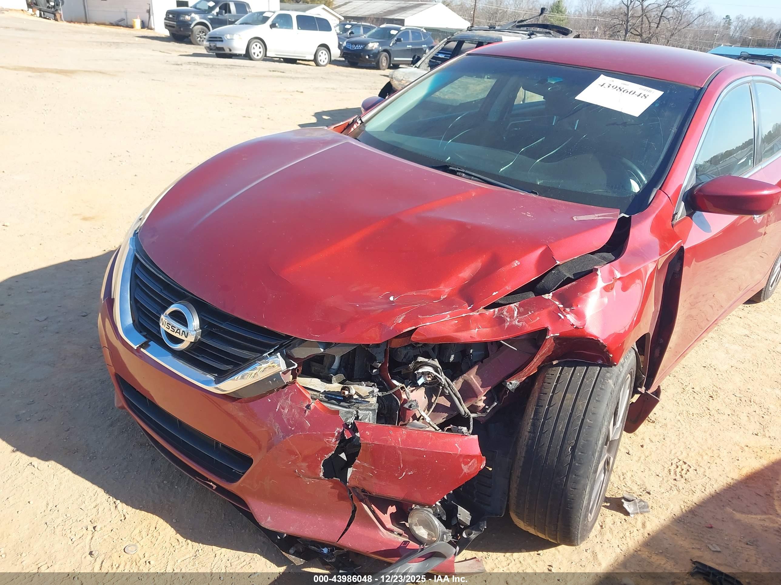 NISSAN ALTIMA image 6