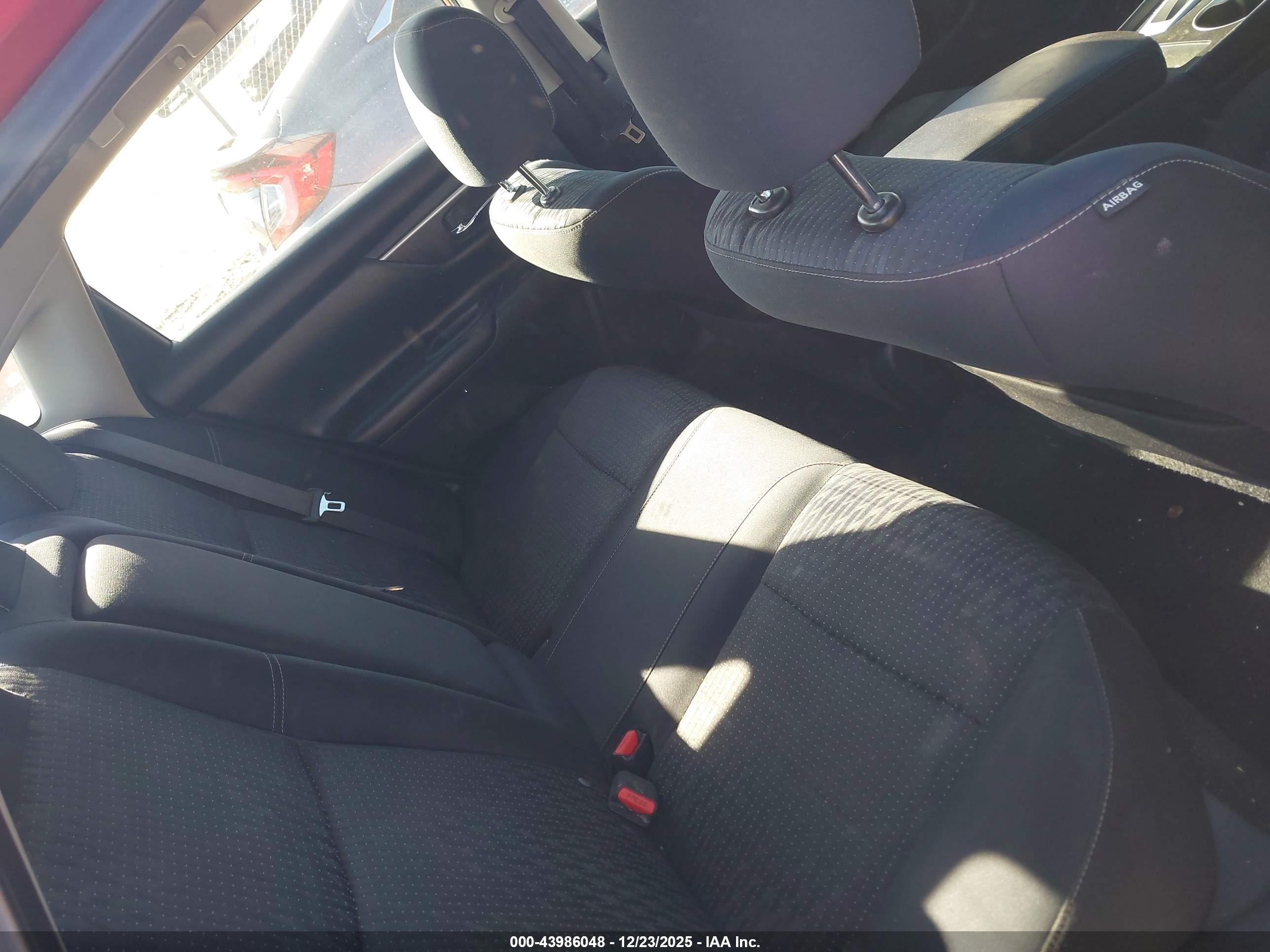 NISSAN ALTIMA image 8